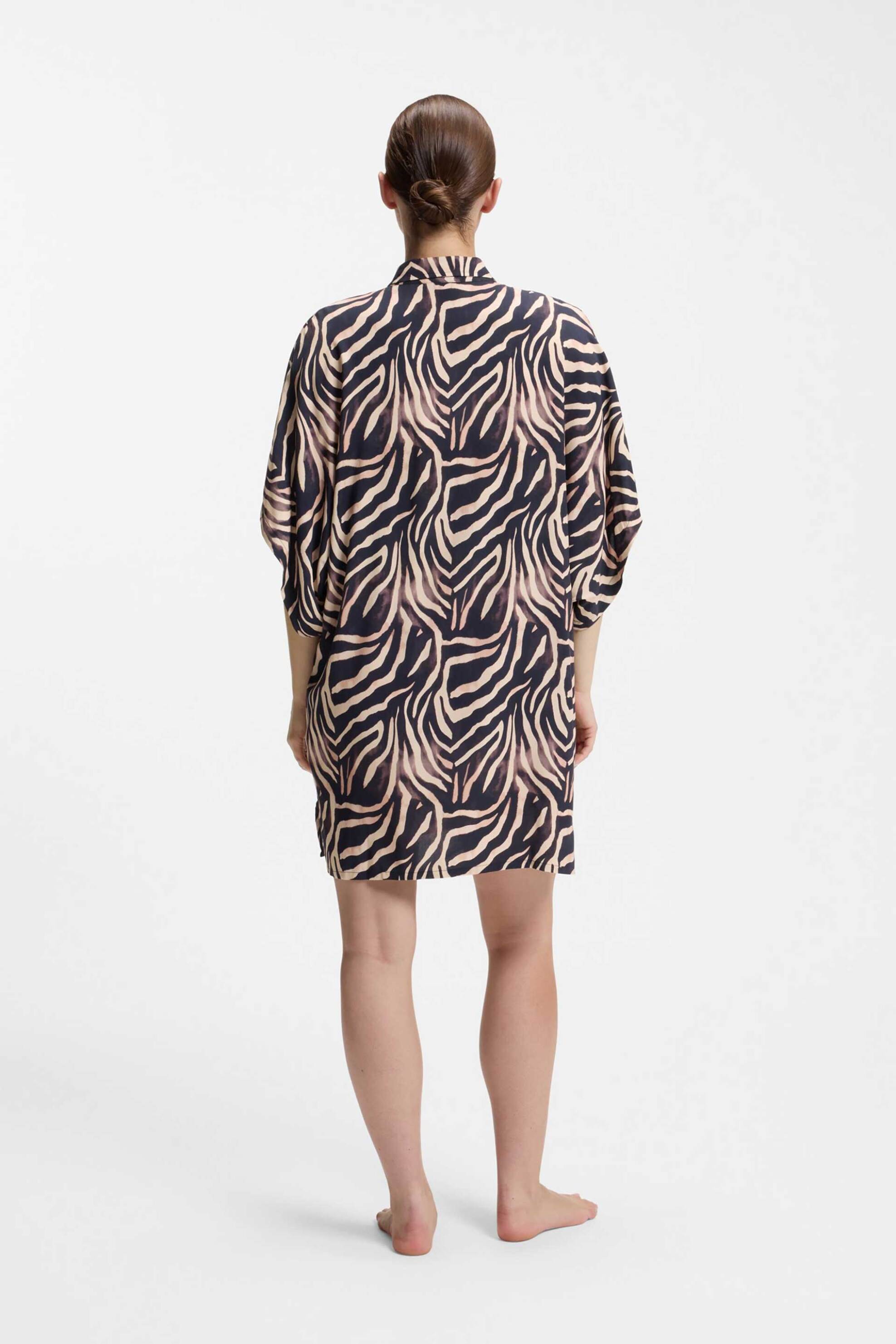 Hugo Boss γυναικείο καφτάνι με print - 50561289 Ασπρόμαυρο φωτογραφία