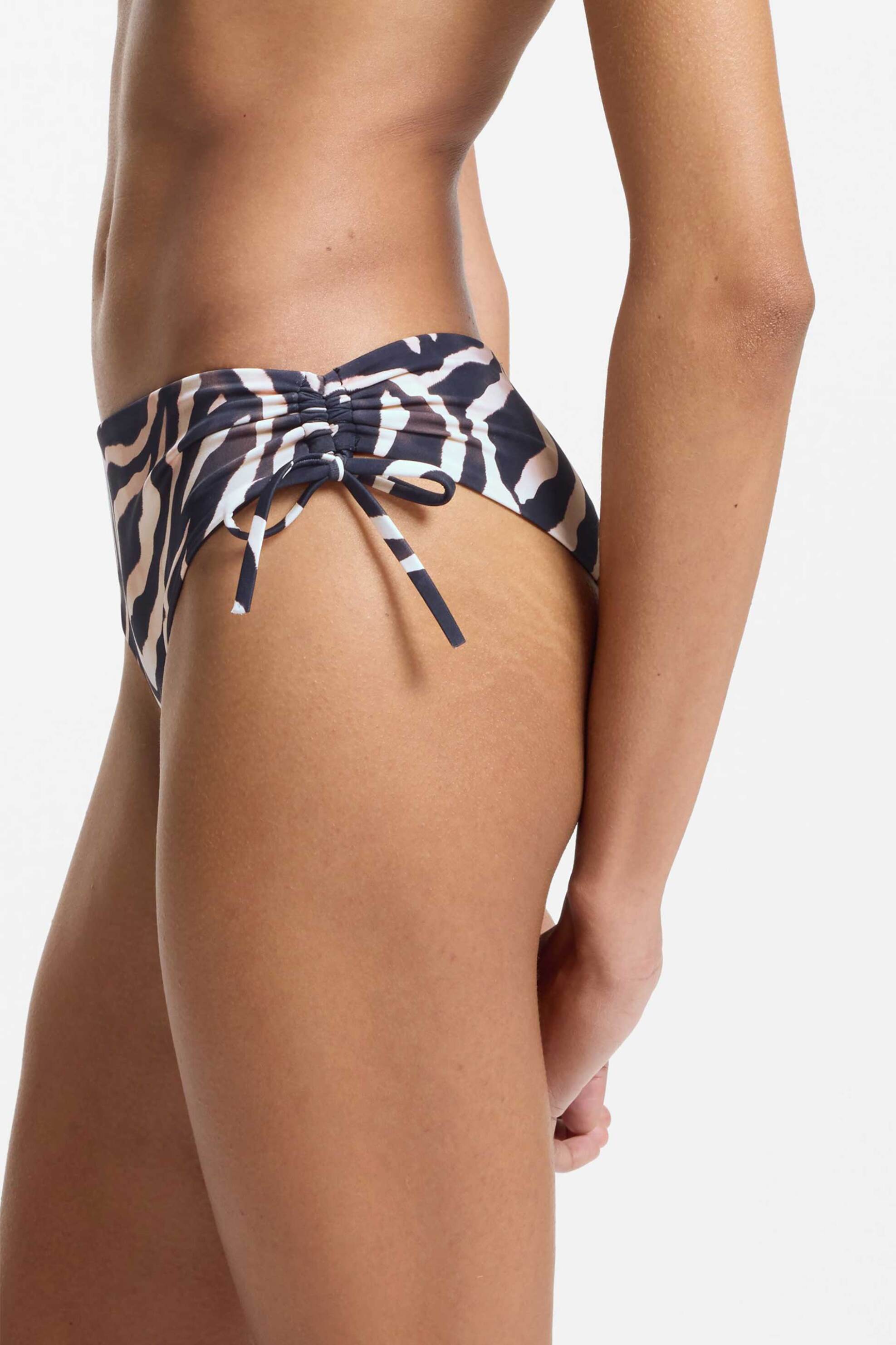 Hugo Boss γυναικείο μαγιό μπικίνι σλιπ με all-over print "Fancy" - 50561305 Ασπρόμαυρο