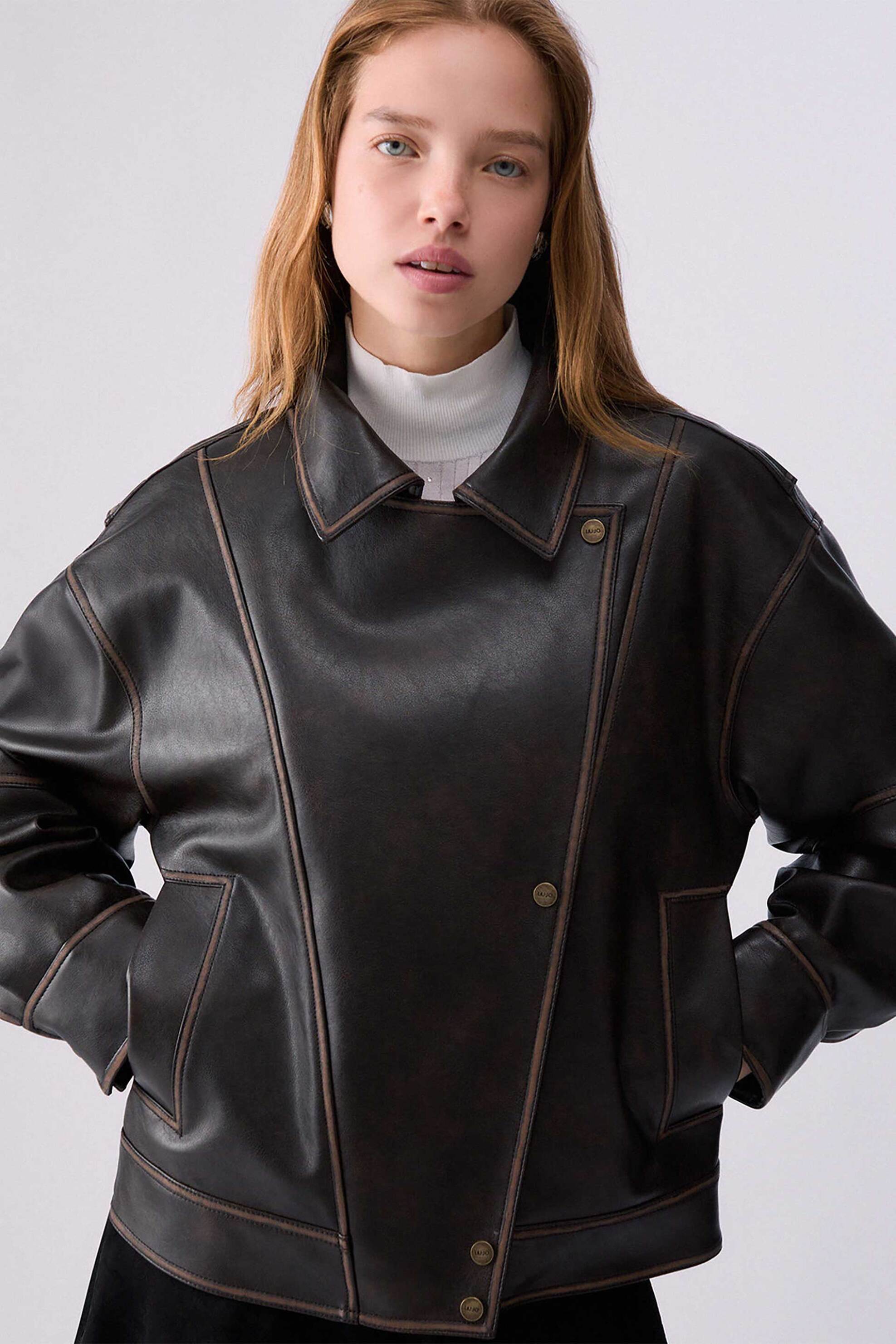 Liu Jo γυναικείo oversized bomber από faux δέρμα - WF6194E1106 Καφέ Σκούρο