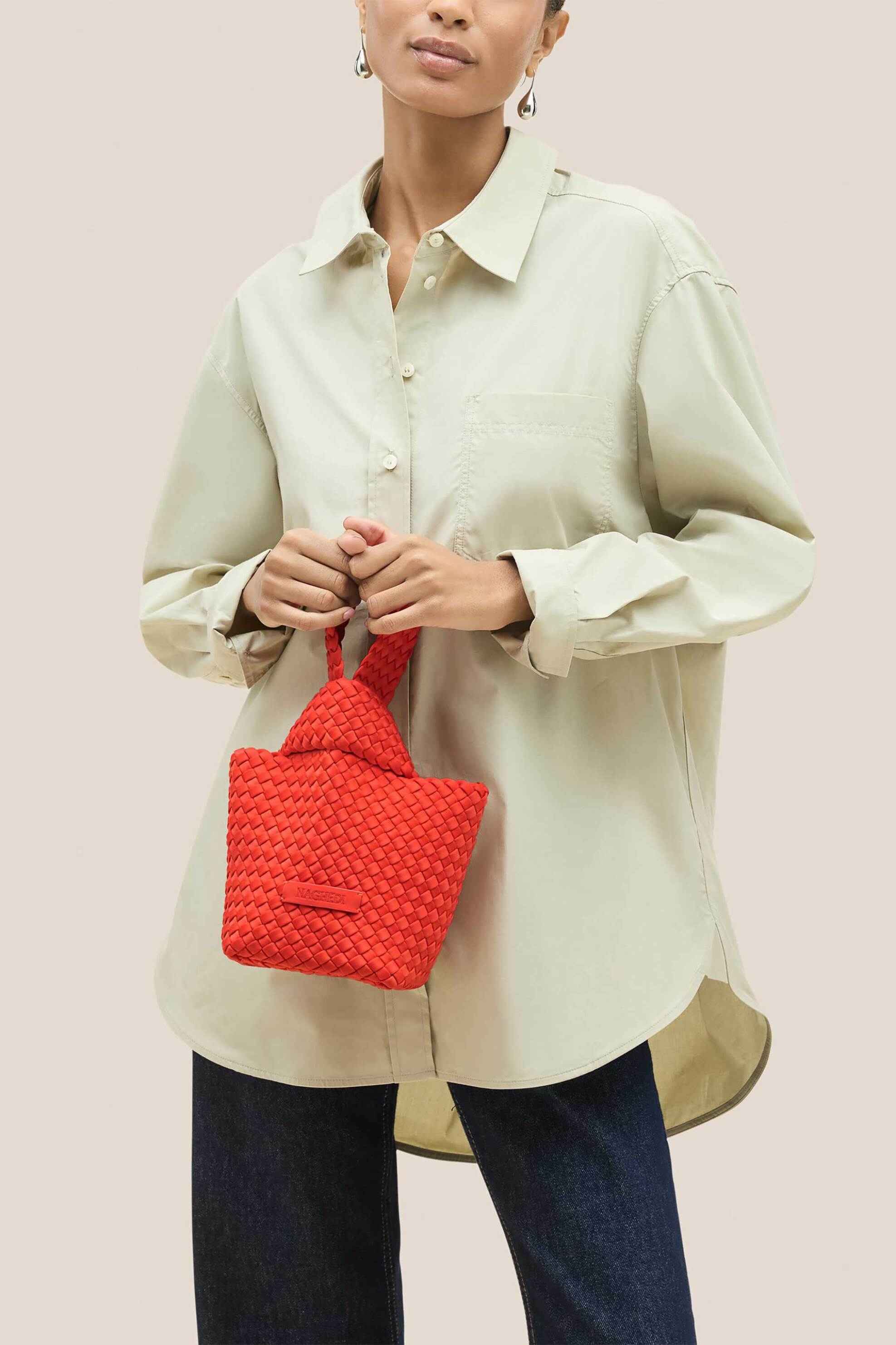 NAGHEDI Naghedi γυναικείο mini bag με πλεκτό σχέδιο "Kyoto" - NSN08040LD Κοραλί - 4
