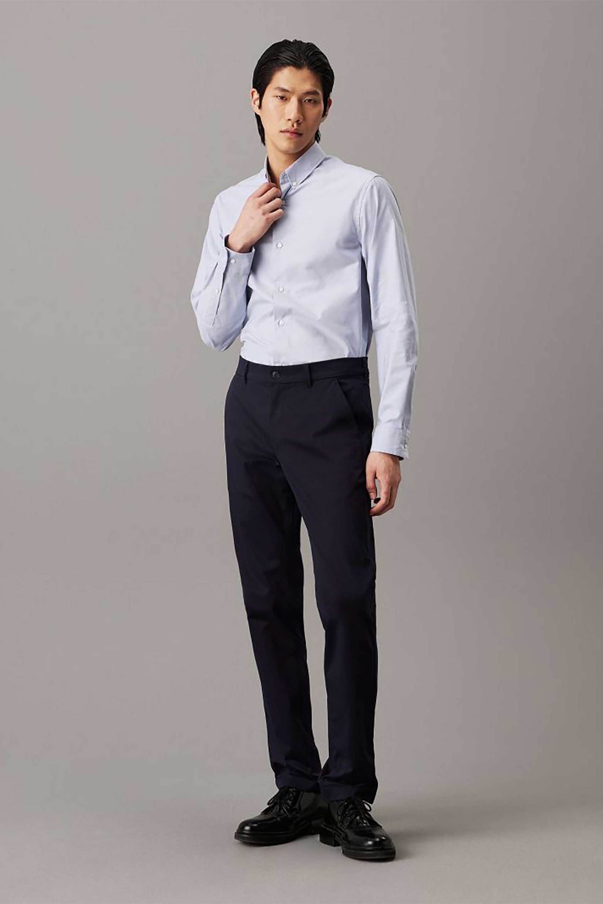 Calvin Klein ανδρικό παντελόνι chino stretch σατέν Slim Fit - K10K113429 Μπλε Σκούρο