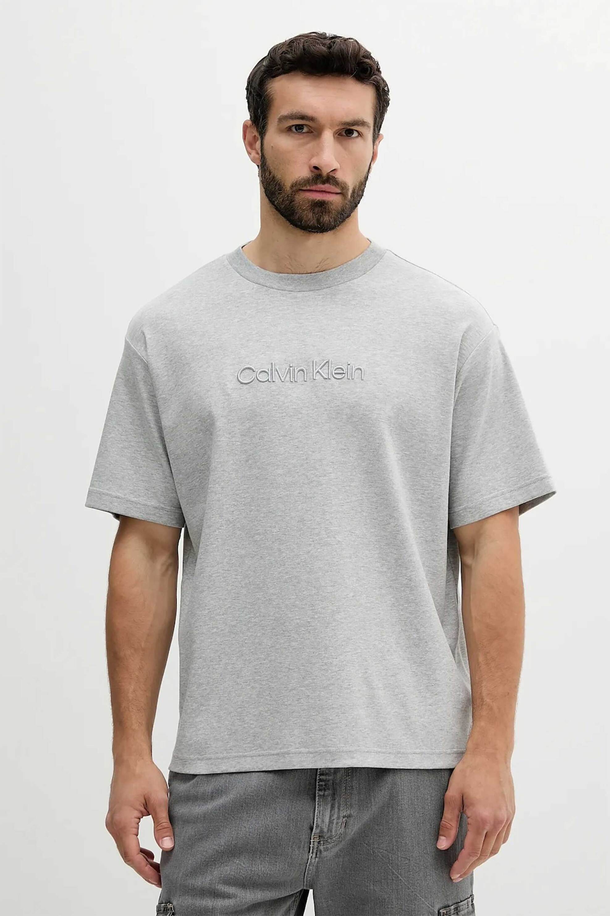 Calvin Klein ανδρικό T-shirt με ανάγλυφο λογότυπο Relaxed Fit - LV04LC206G Γκρι Ανοιχτό