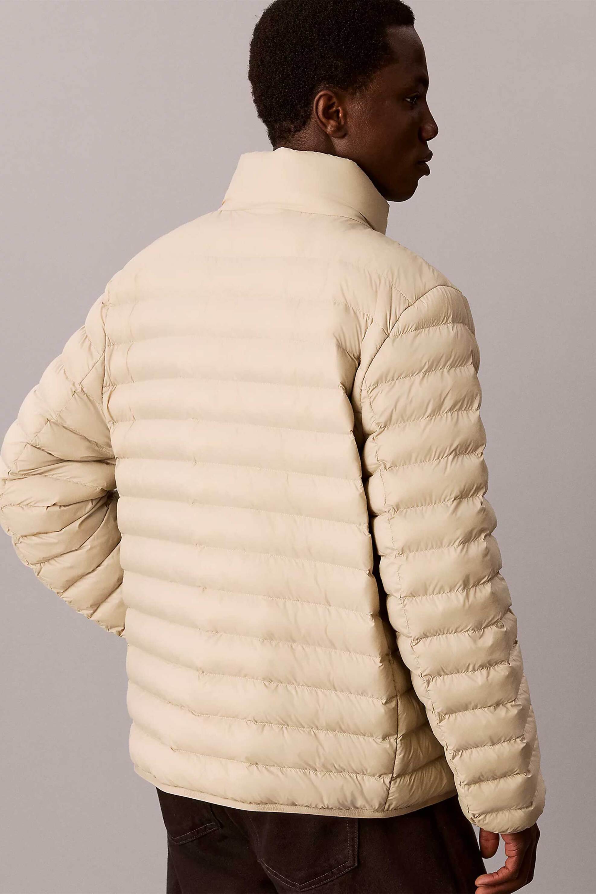 Calvin Klein Ανδρικό Αδιάβροχο Puffer Μπουφάν με Logo Patch Regular Fit - Lv04Lh528G Μπεζ