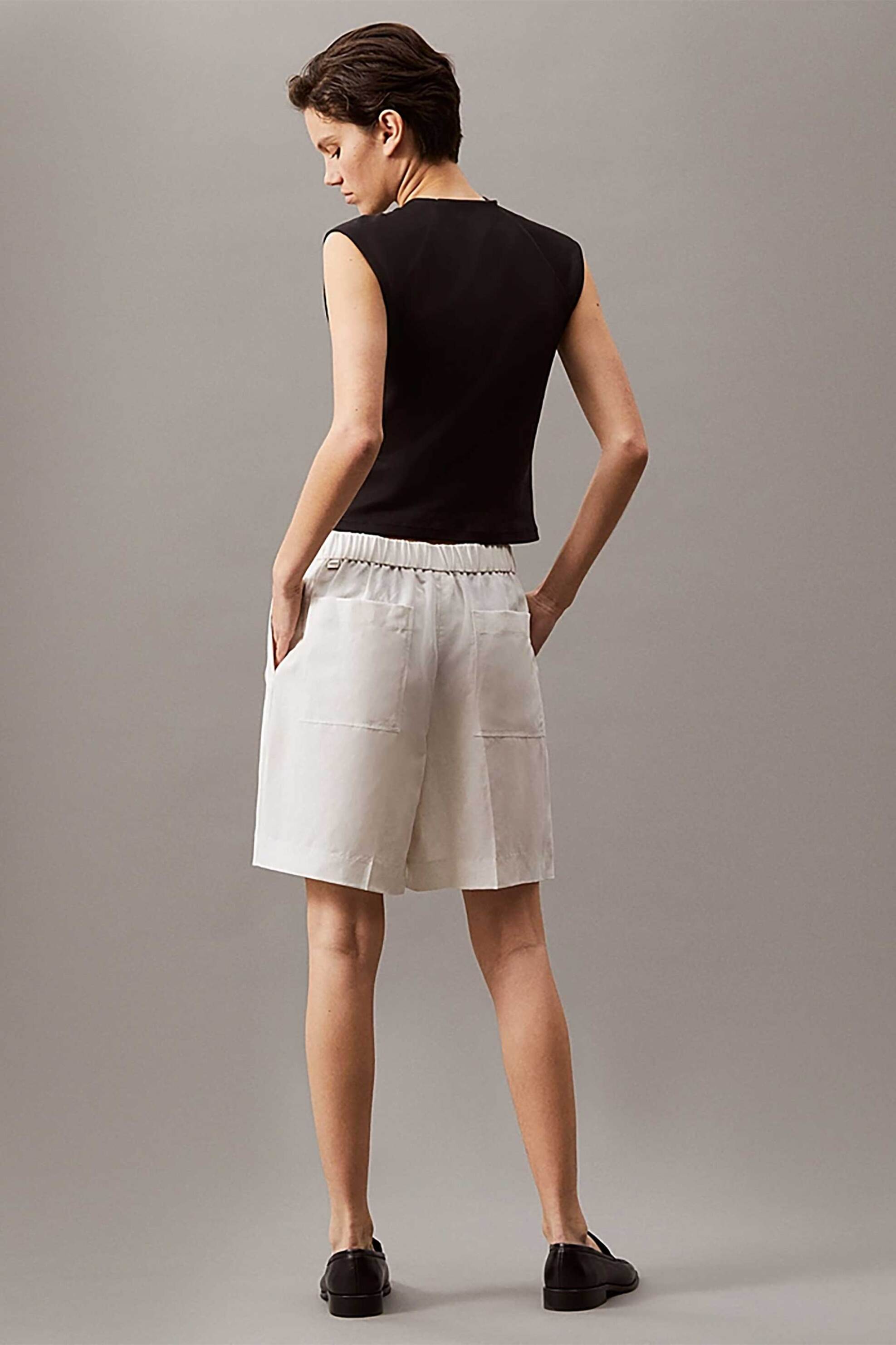 CALVIN KLEIN Calvin Klein γυναικείο σορτς με λινάρι - K20K208380 Εκρού - 3