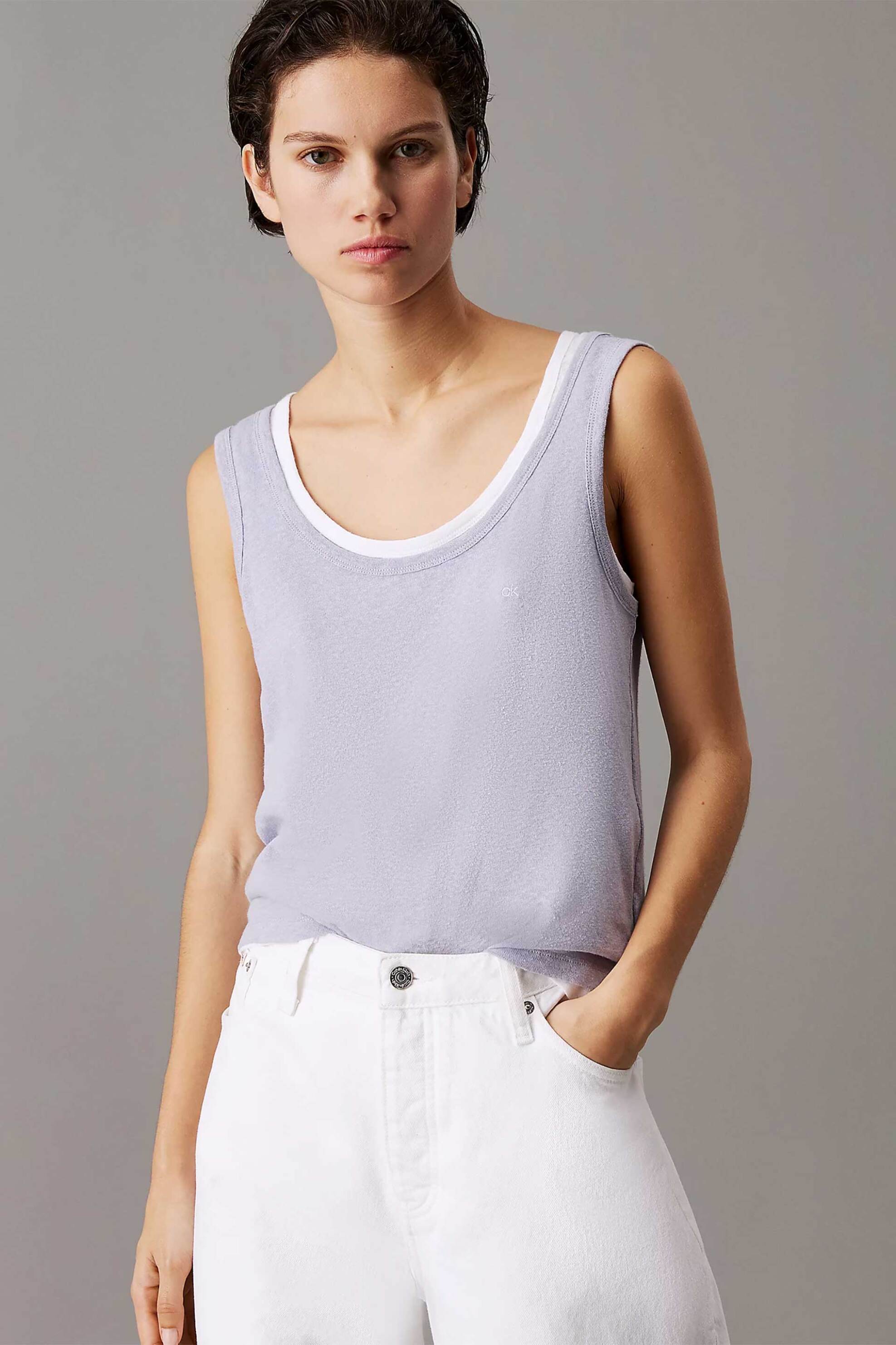 Calvin Klein Calvin Klein γυναικείο αμάνικο τοπ με λινάρι Slim Fit - K20K208396 Λιλά 2025