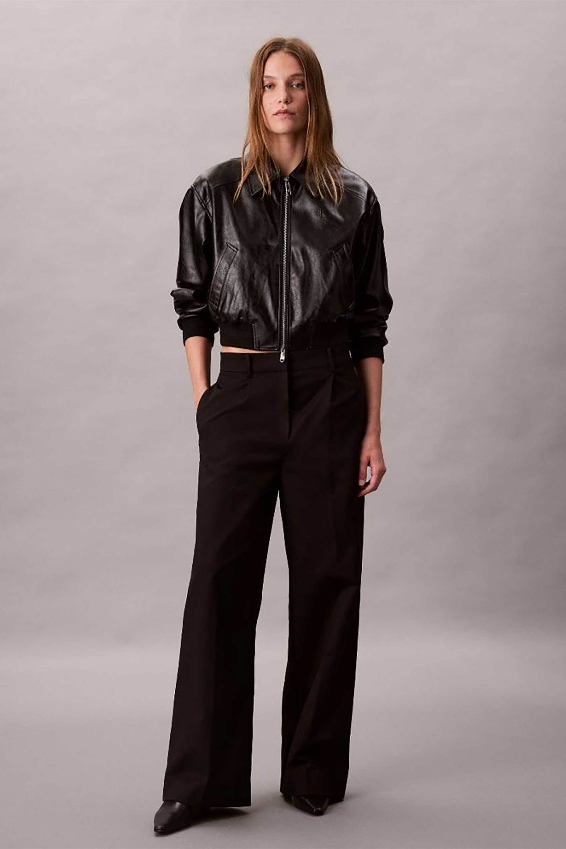 Calvin Klein γυναικείο chino παντελόνι Relaxed Fit - LV044D664G Μαύρο