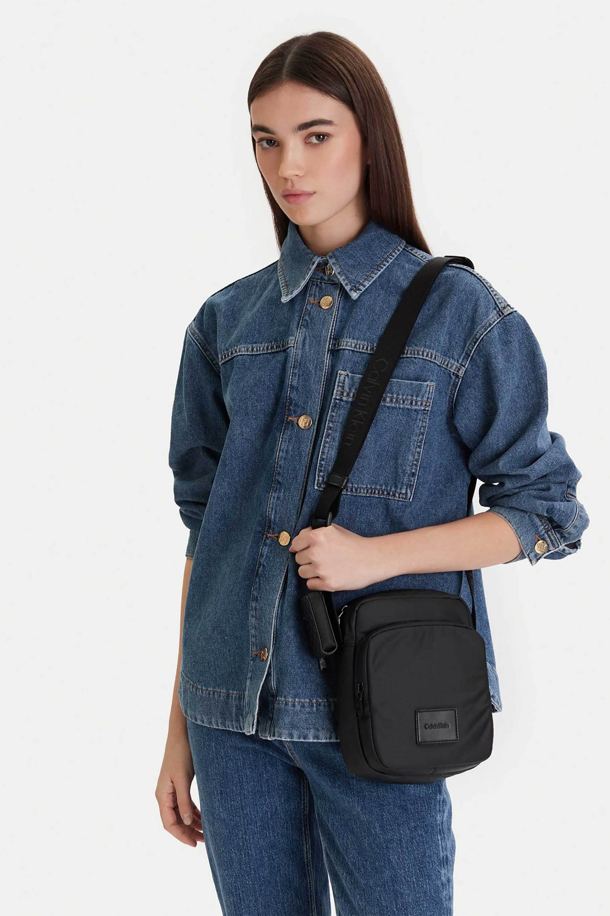Calvin Klein Ανδρικό Τσαντάκι Crossbody με Ανάγλυφο Λογότυπο - Lv04D3200G Μαύρο