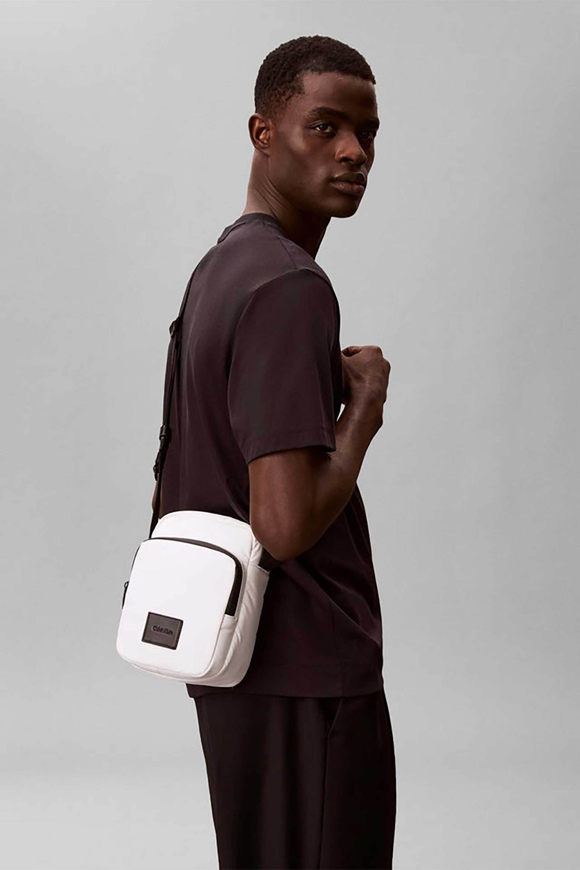 Calvin Klein Ανδρικό Τσαντάκι Crossbody με Ανάγλυφο Λογότυπο - Lv04D3200G Λευκό