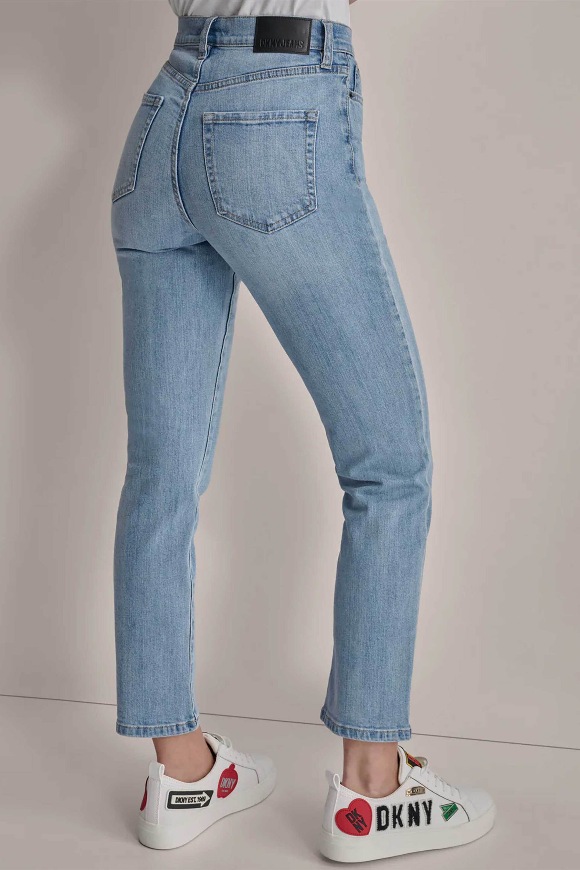 DKNY γυναικείο ψηλόμεσο τζιν παντελόνι πεντάτσεπο με logo patch Slim Fit - DJ4B4004 Denim Blue Ανοιχτό φωτογραφία