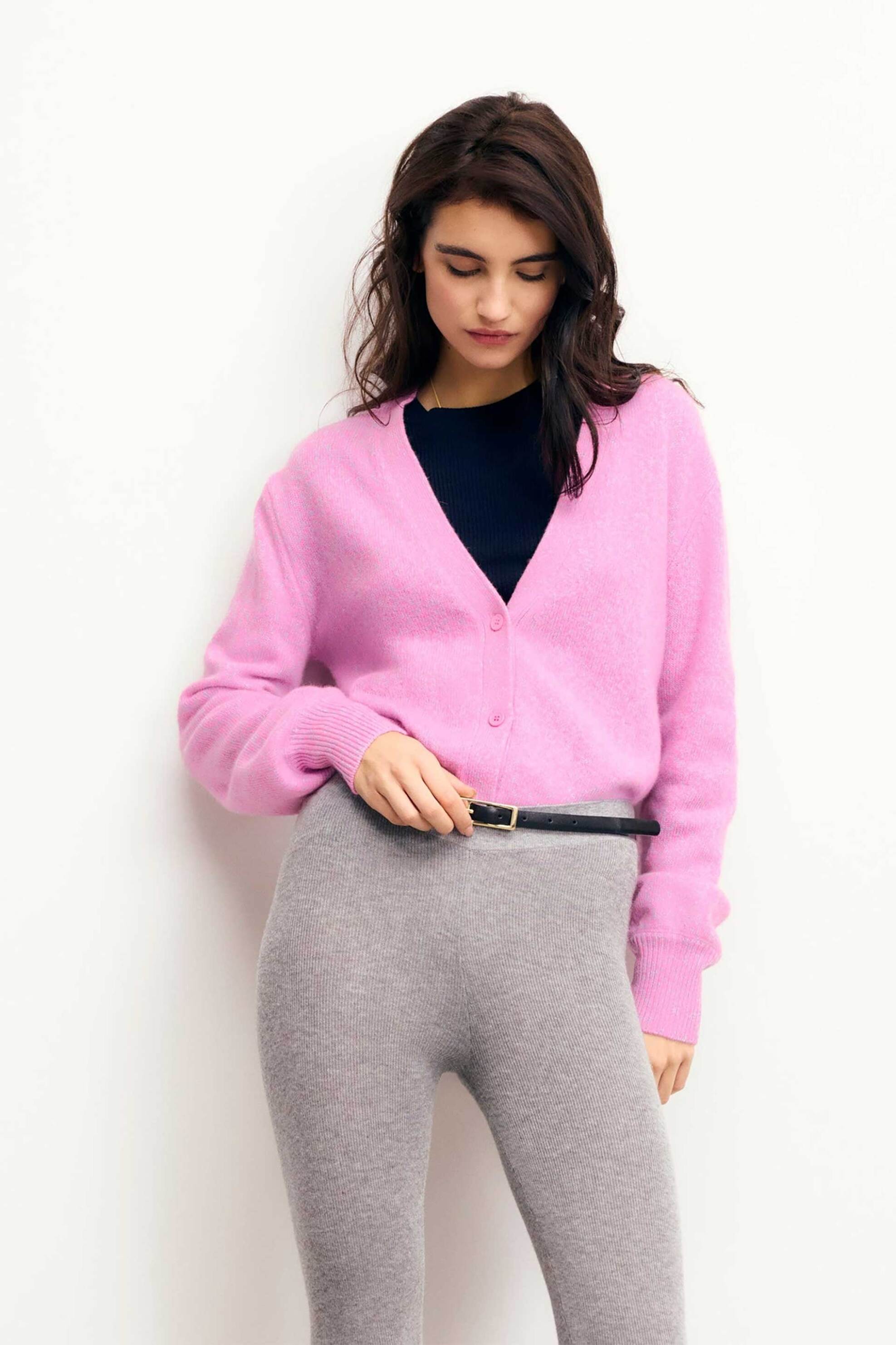 From Future γυναικεία ζακέτα από κασμίρι με V λαιμόκοψη Regular Fit - PERMWPC01617W Ροζ