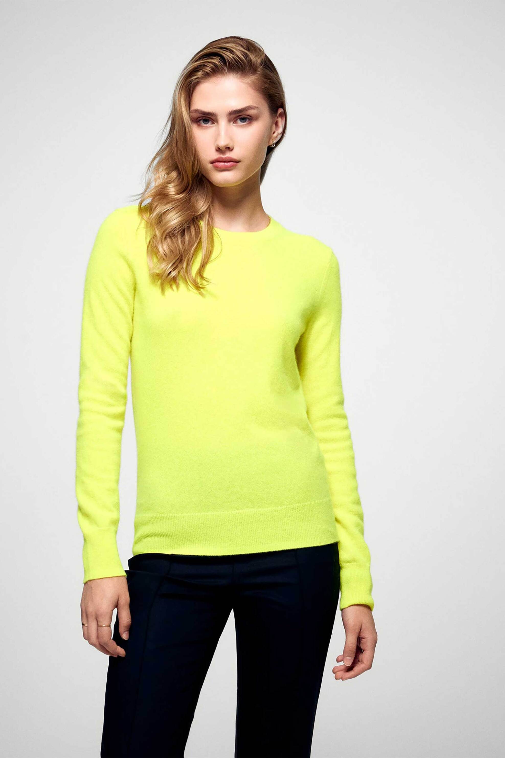 Γυναικεία πουλόβερ σε κιτρινο