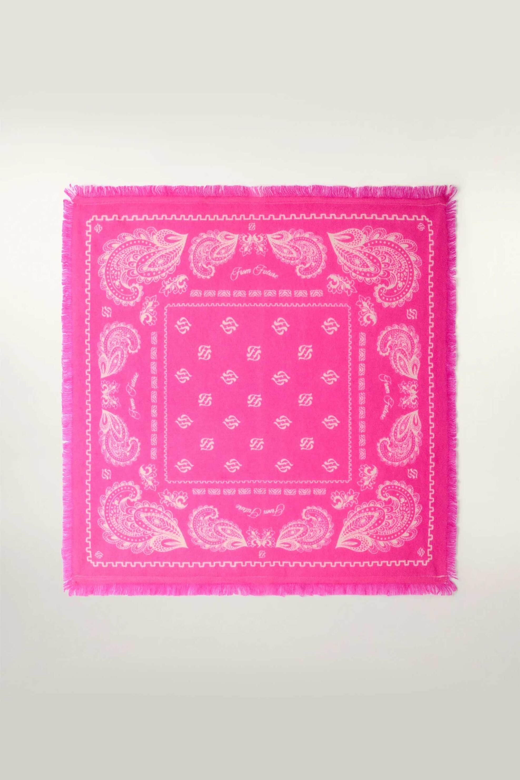 From Future γυναικείο κασκόλ από κασμίρι με bandana print - 2601AFO03309W Φούξια