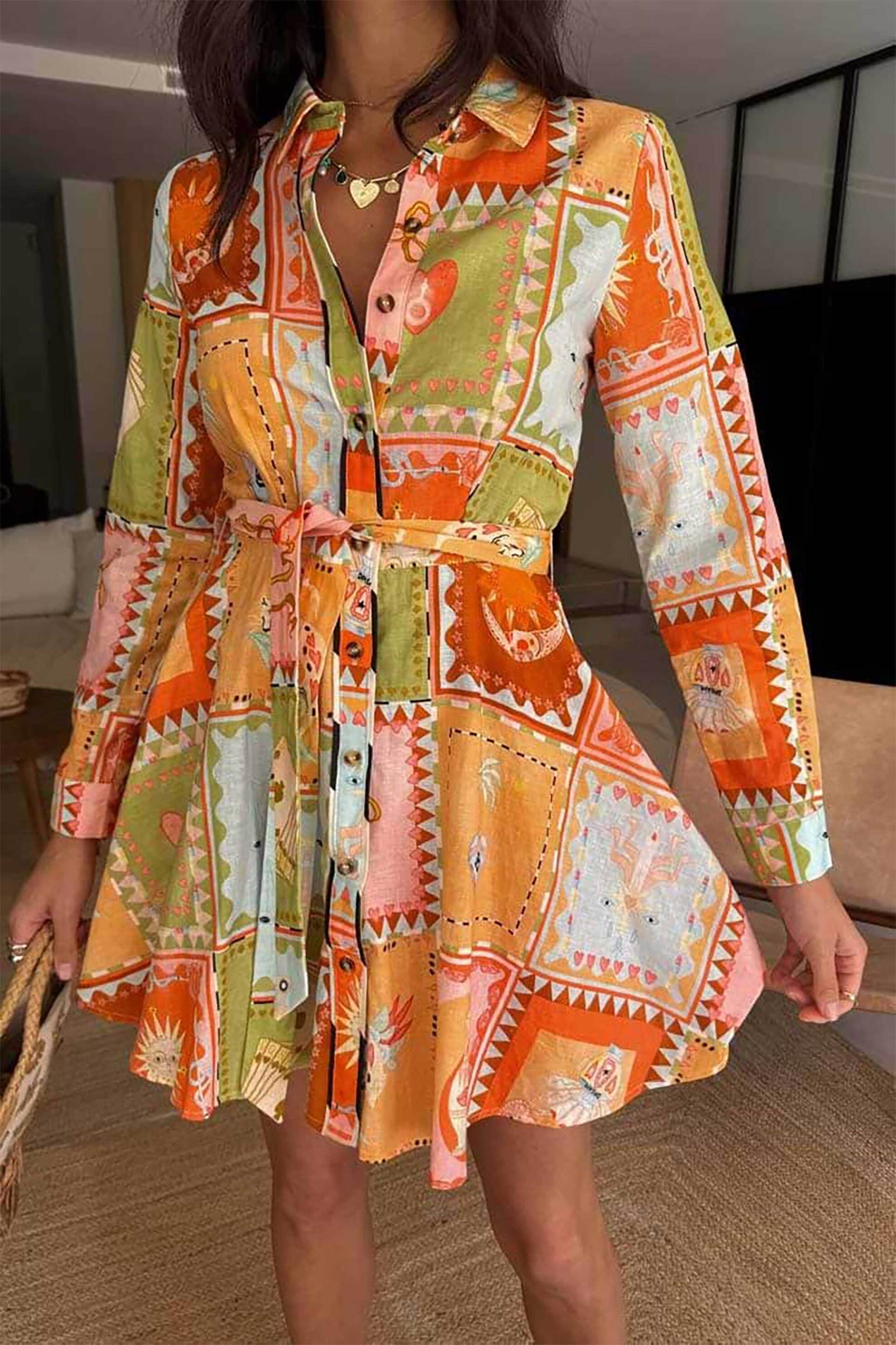 Never Fully Dressed γυναικείο mini φόρεμα σεμιζιέ με all-over print "Soller" - NFDDR1781MI08 Πολύχρωμο φωτογραφία