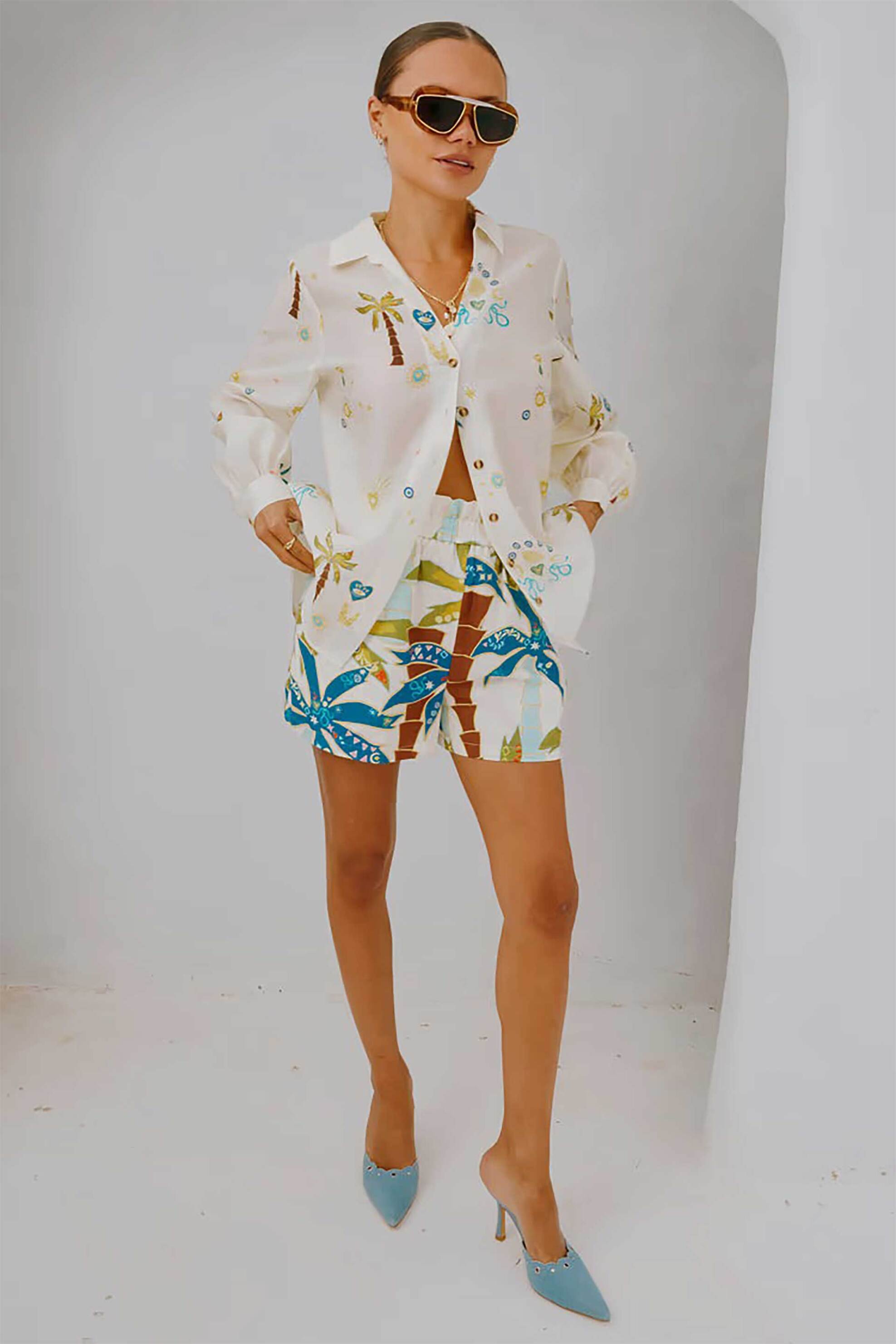 NEVER FULLY DRESSED Never Fully Dressed γυναικείο σορτς "Palm Elissa" - NFDTR458CM08 Εκρού