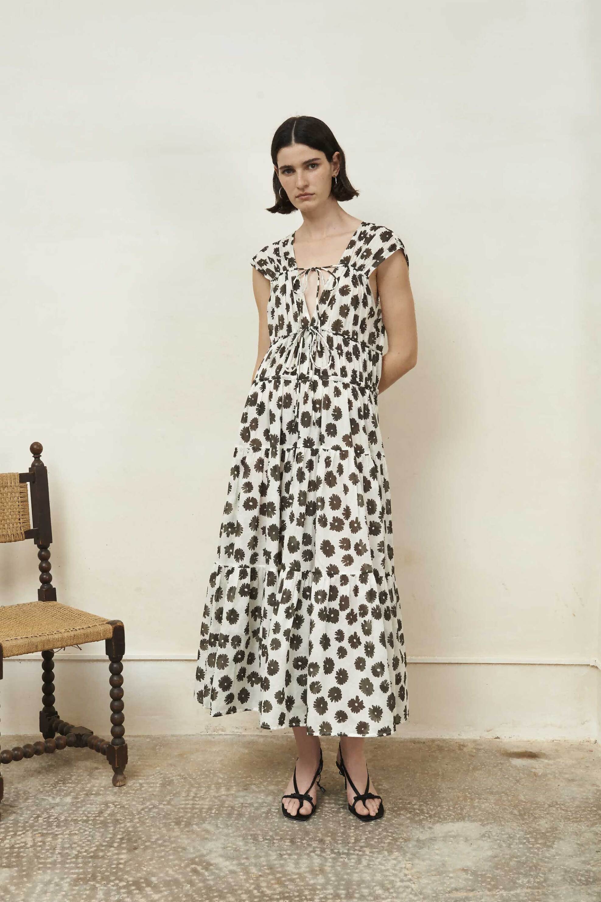 JOVONNA LONDON Jovonna London γυναικείο maxi φόρεμα αμάνικο "Letty" - LETTY/DRESS/SS25 Εκρού