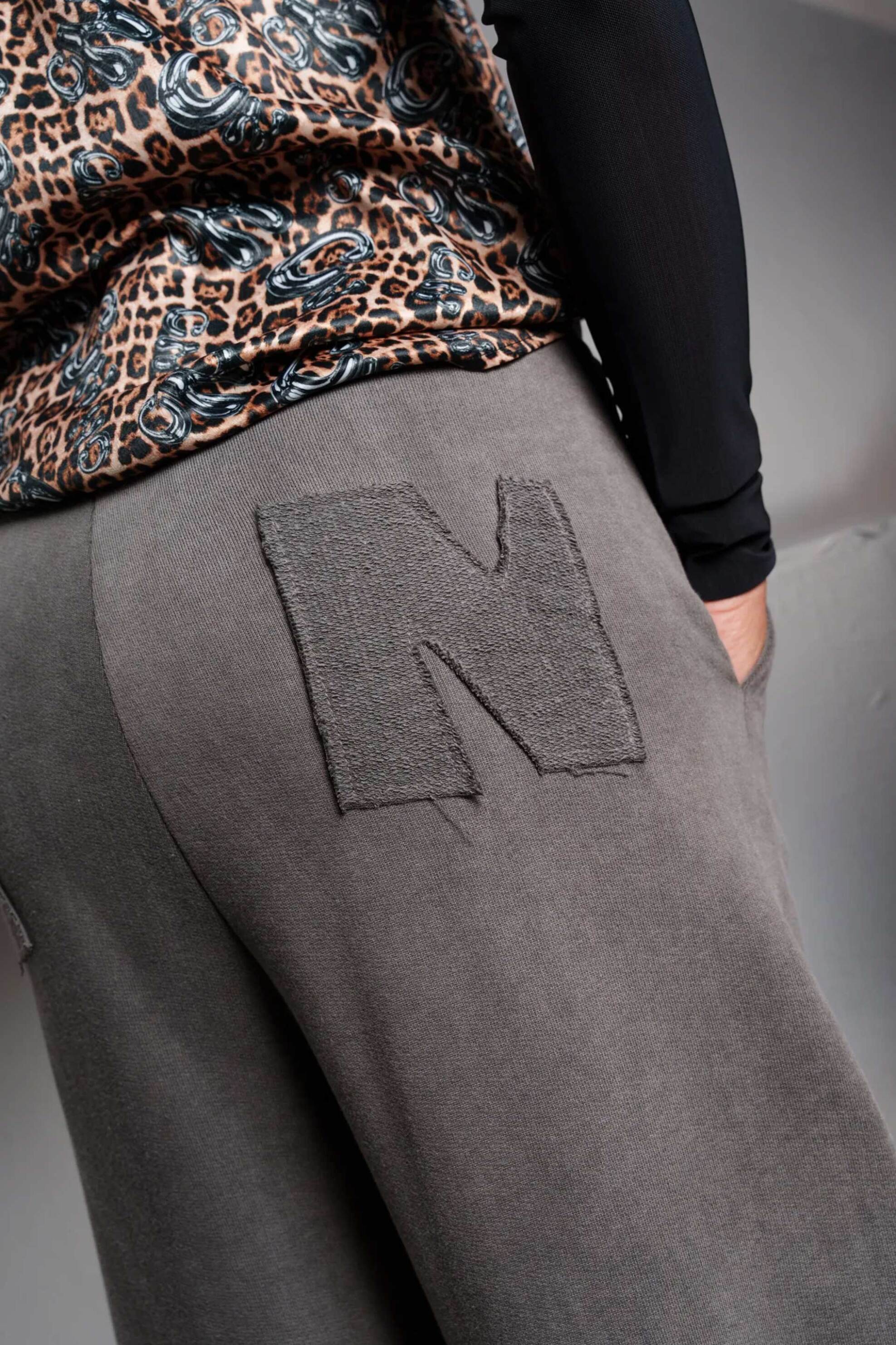 Collectiva Noir γυναικείο παντελόνι βαμβακερό με ελαστική μέση "Greta" - CN141A11FDV Γκρι φωτογραφία