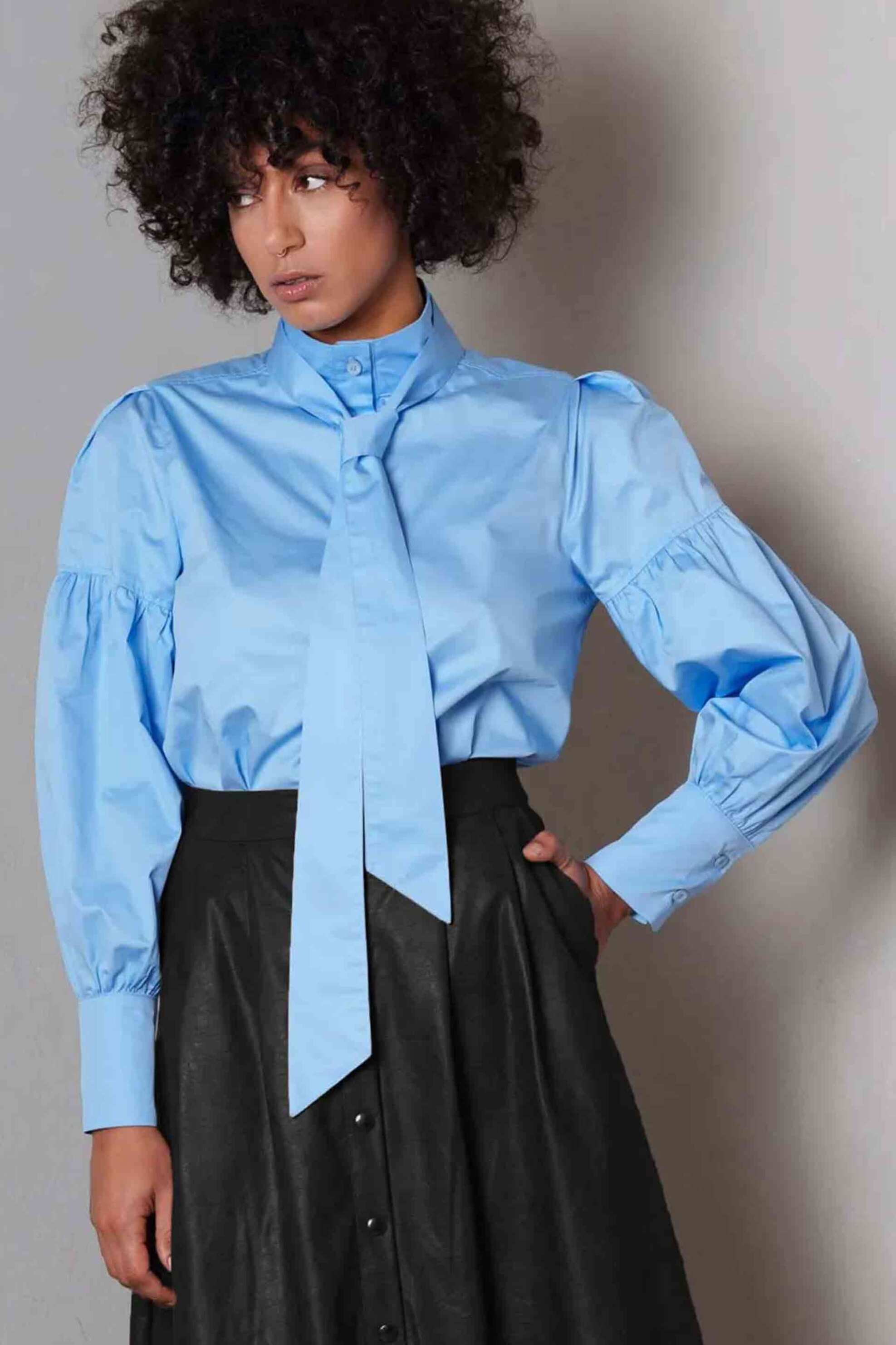 Collectiva Noir γυναικείο πουκάμισο με φουλάρι-γραβάτα "Starla"