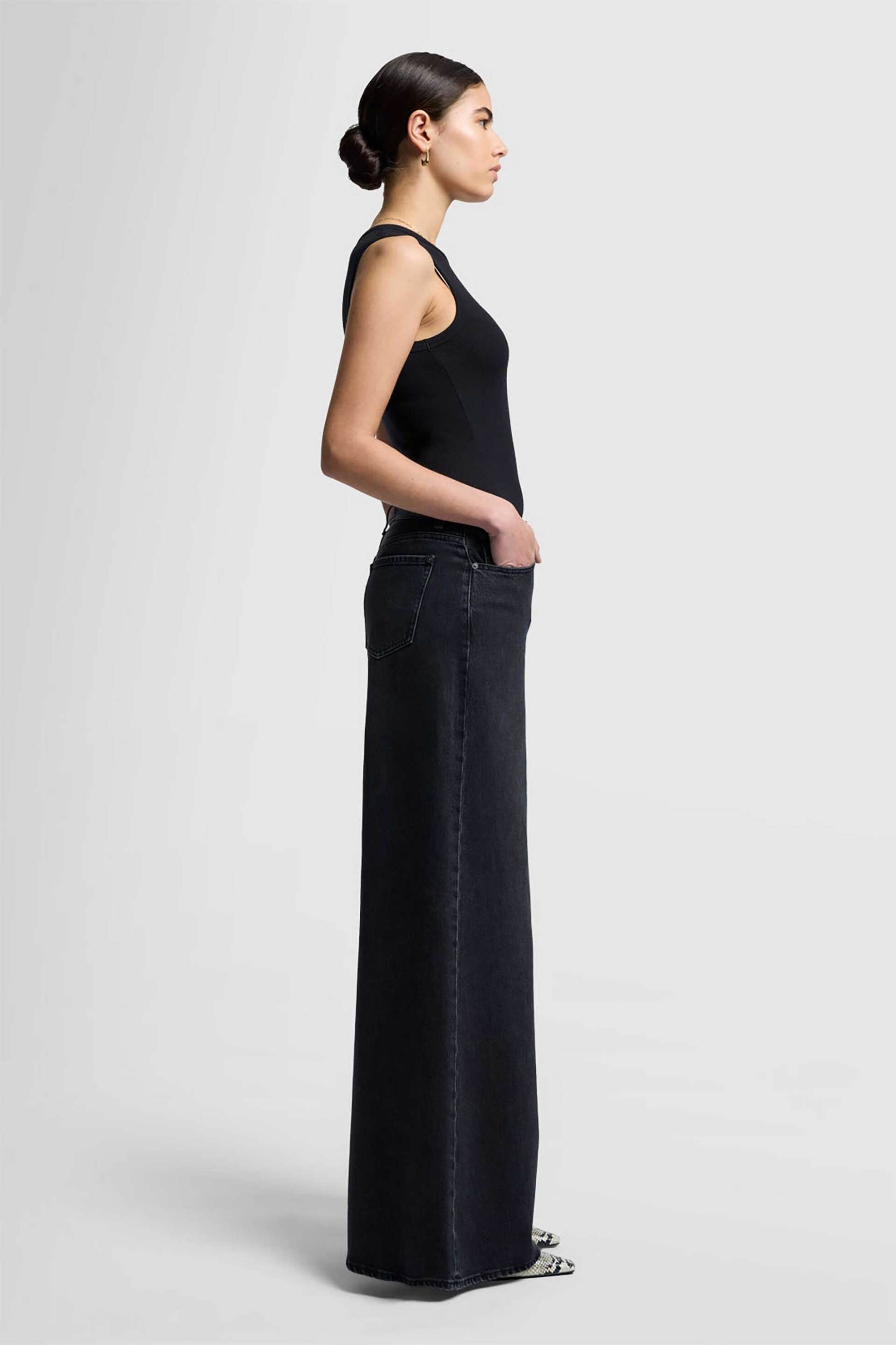 7 For All Mankind γυναικείο ψηλόμεσο τζιν παντελόνι πεντάτσεπο Wide Leg "Willow" - JSWWC310RB Μαύρο φωτογραφία