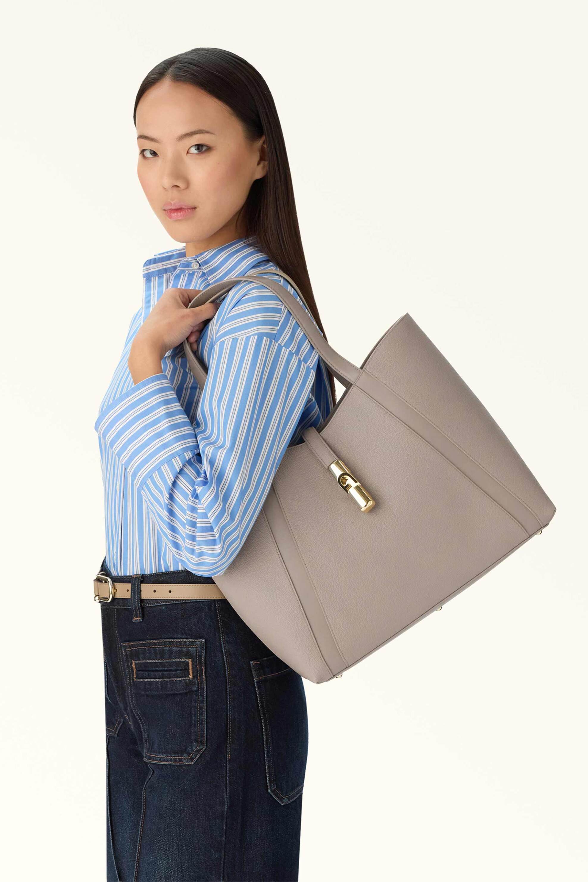 Furla Γυναικεία Δερμάτινη Τσάντα Ώμου Goccia Tote L - Wb01788-Bx3353 Γκρι Ανοιχτό
