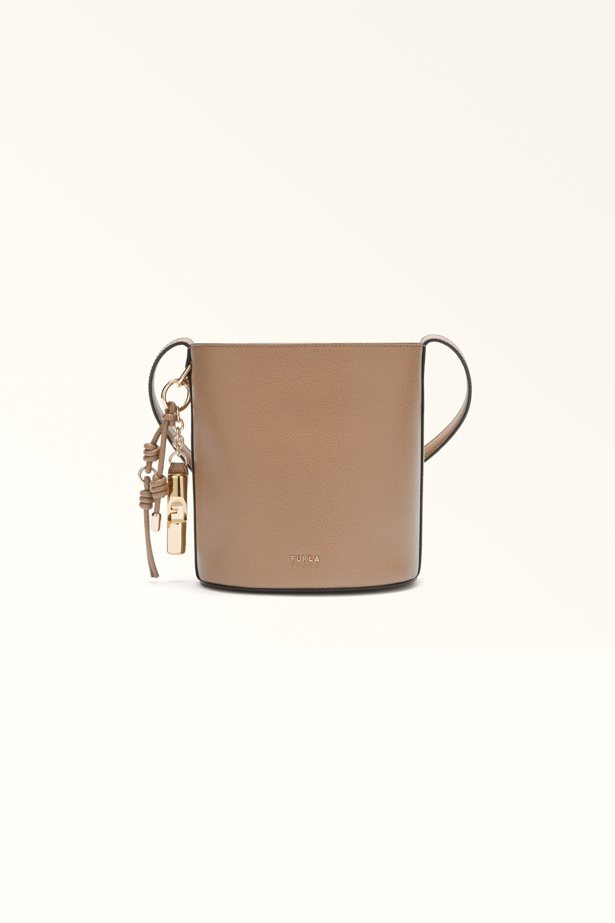 Γυναικείες τσάντες furla σε μπεζ