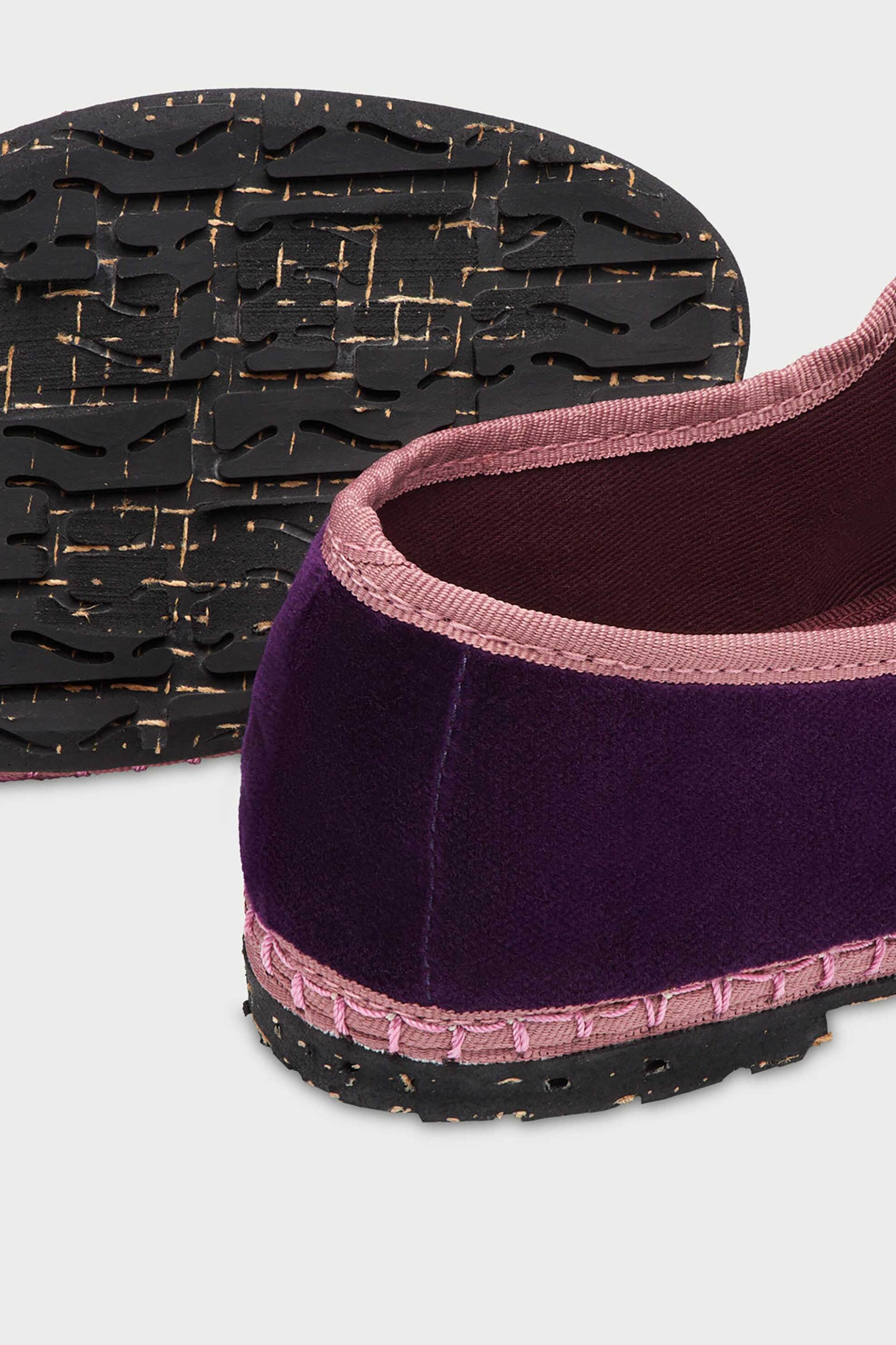 Flabelus γυναικείες μπαλαρίνες με μπαρέτα και βελούδινη υφή "Randle" - RANDLE Μοβ φωτογραφία