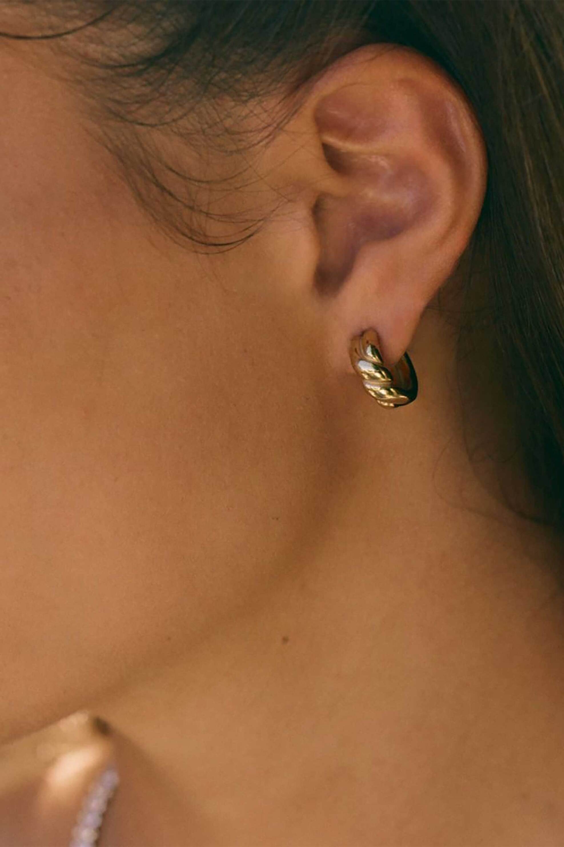 Edblad Γυναικεία Σκουλαρίκια Twist Hoops Gold S - 127937