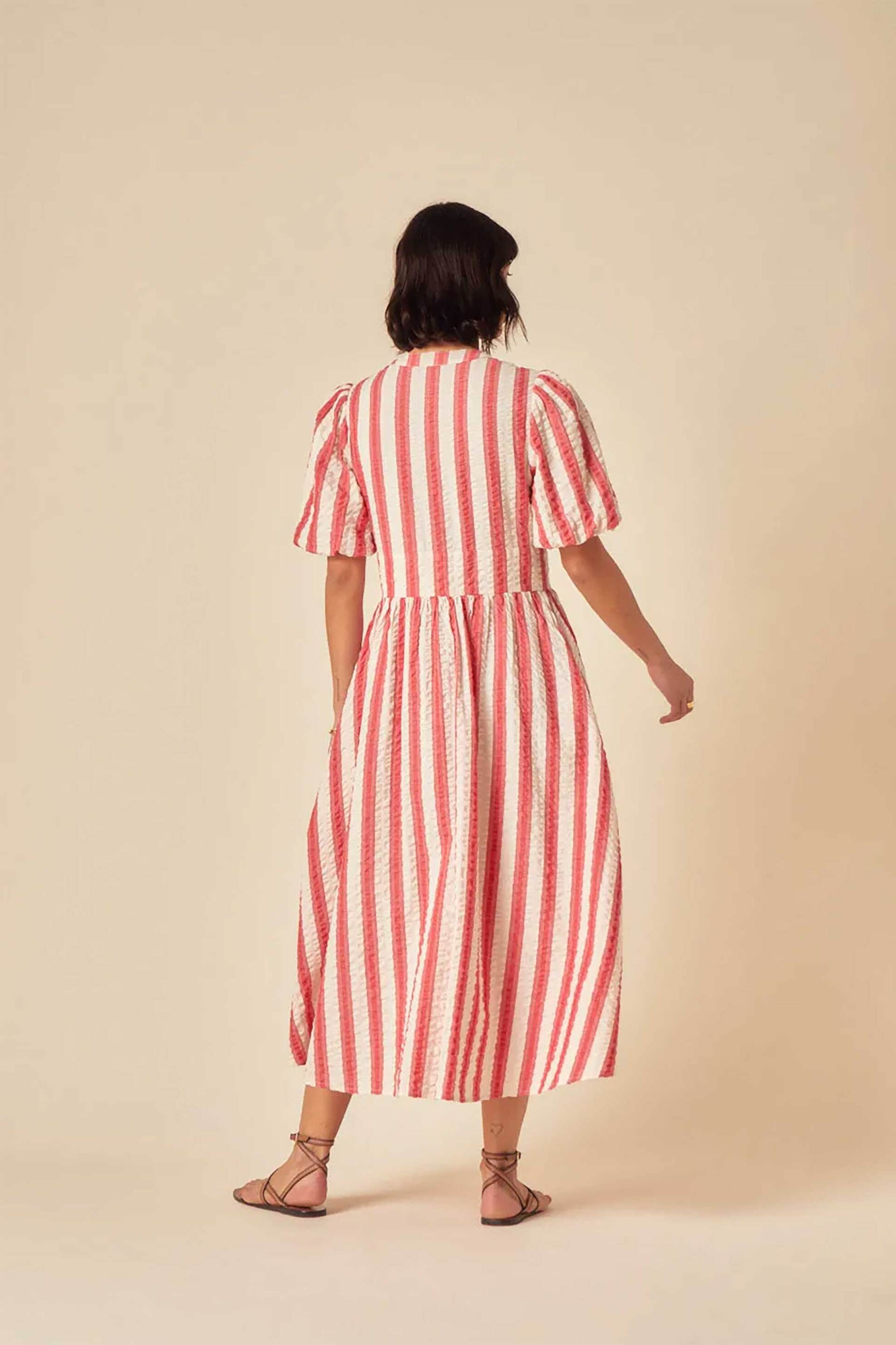 Nobody΄s Child γυναικείo midi φόρεμα με ριγέ print - D251546RED Κόκκινο φωτογραφία