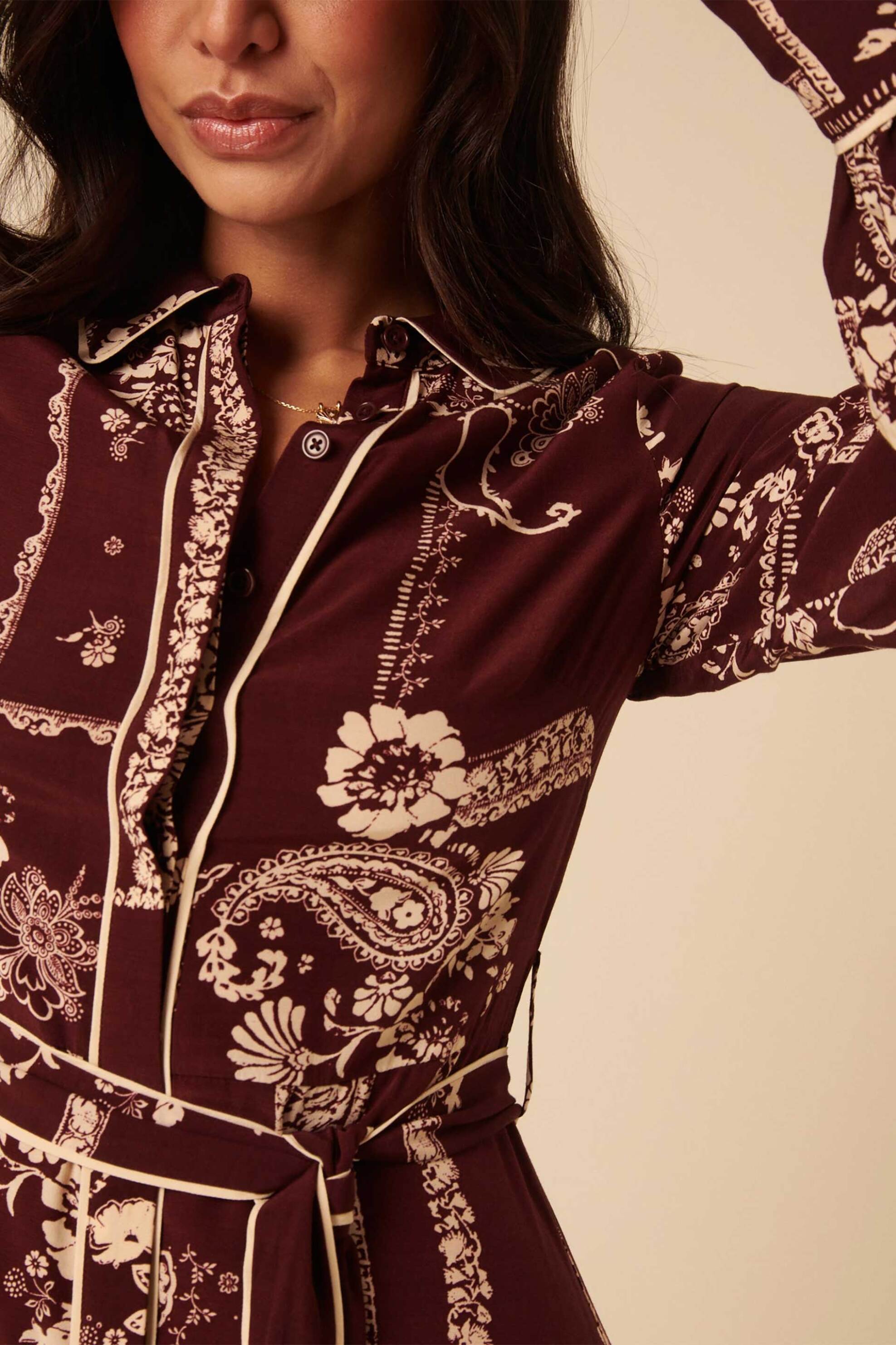 Nobody΄s Child γυναικείo midi φόρεμα σεμιζιέ με floral print - D253933RED Μπορντό φωτογραφία