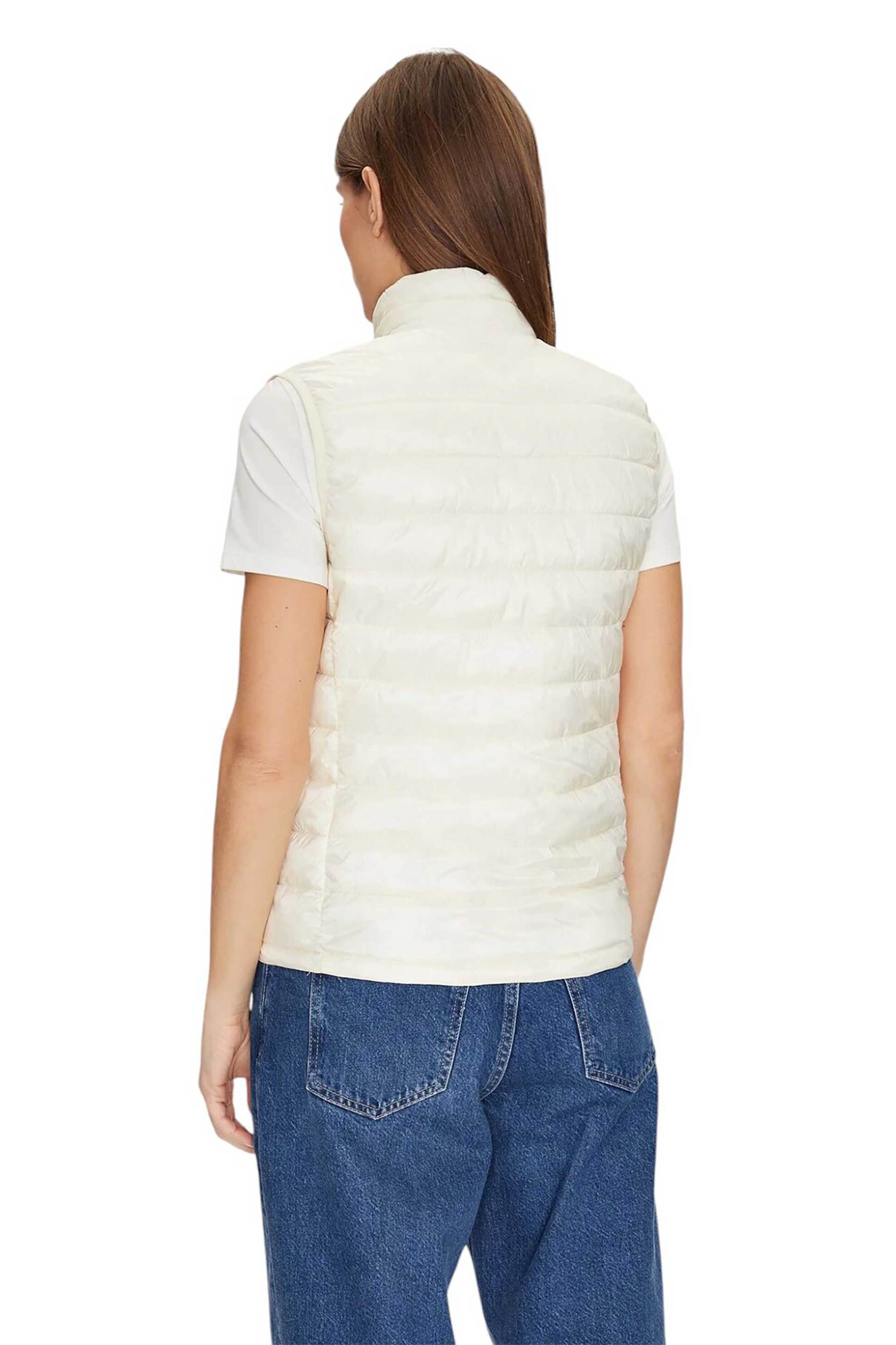 Guess γυναικείο αμάνικο μπουφάν με καπιτονέ σχέδιο και logo patch Relaxed Fit - W5RN55WHAB2 Εκρού φωτογραφία