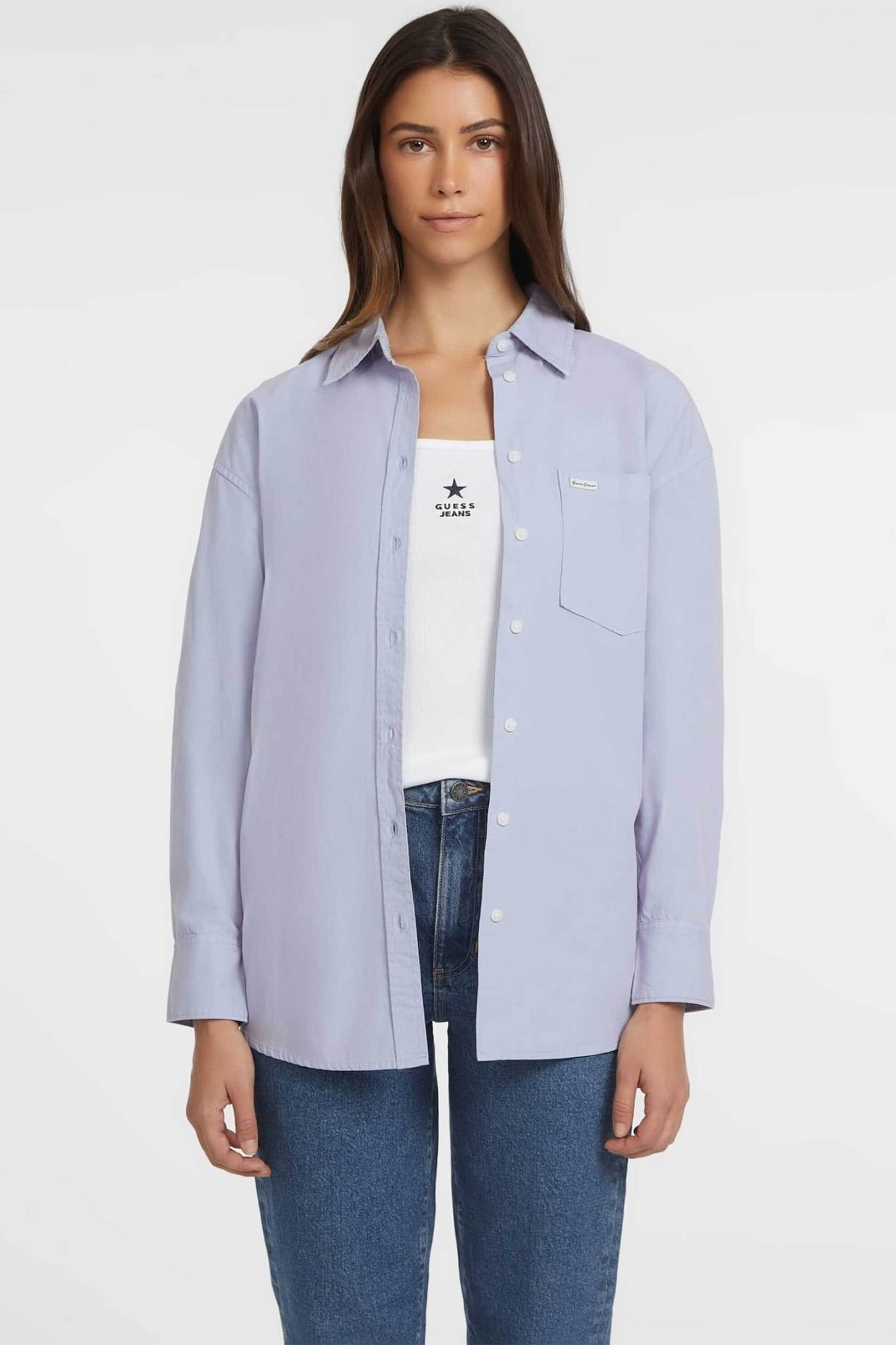 Guess γυναικείο πουκάμισο με τσέπη και logo patch Oversized Fit - W4YH22WGCF1 Λευκό