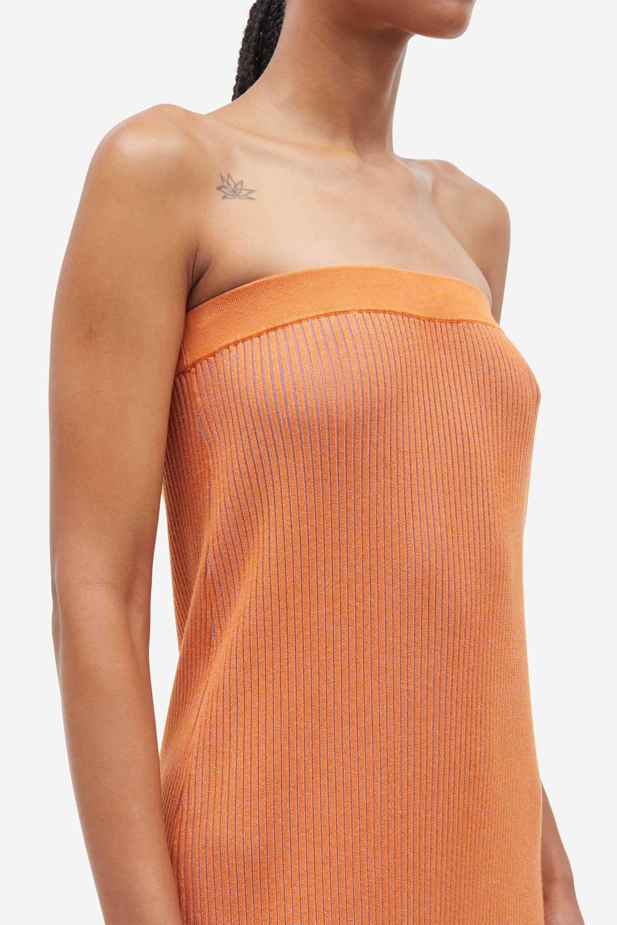 Samsøe Samsøe γυναικεία midi φούστα ribbed "Sacheryl" - F25100047 Πορτοκαλί φωτογραφία