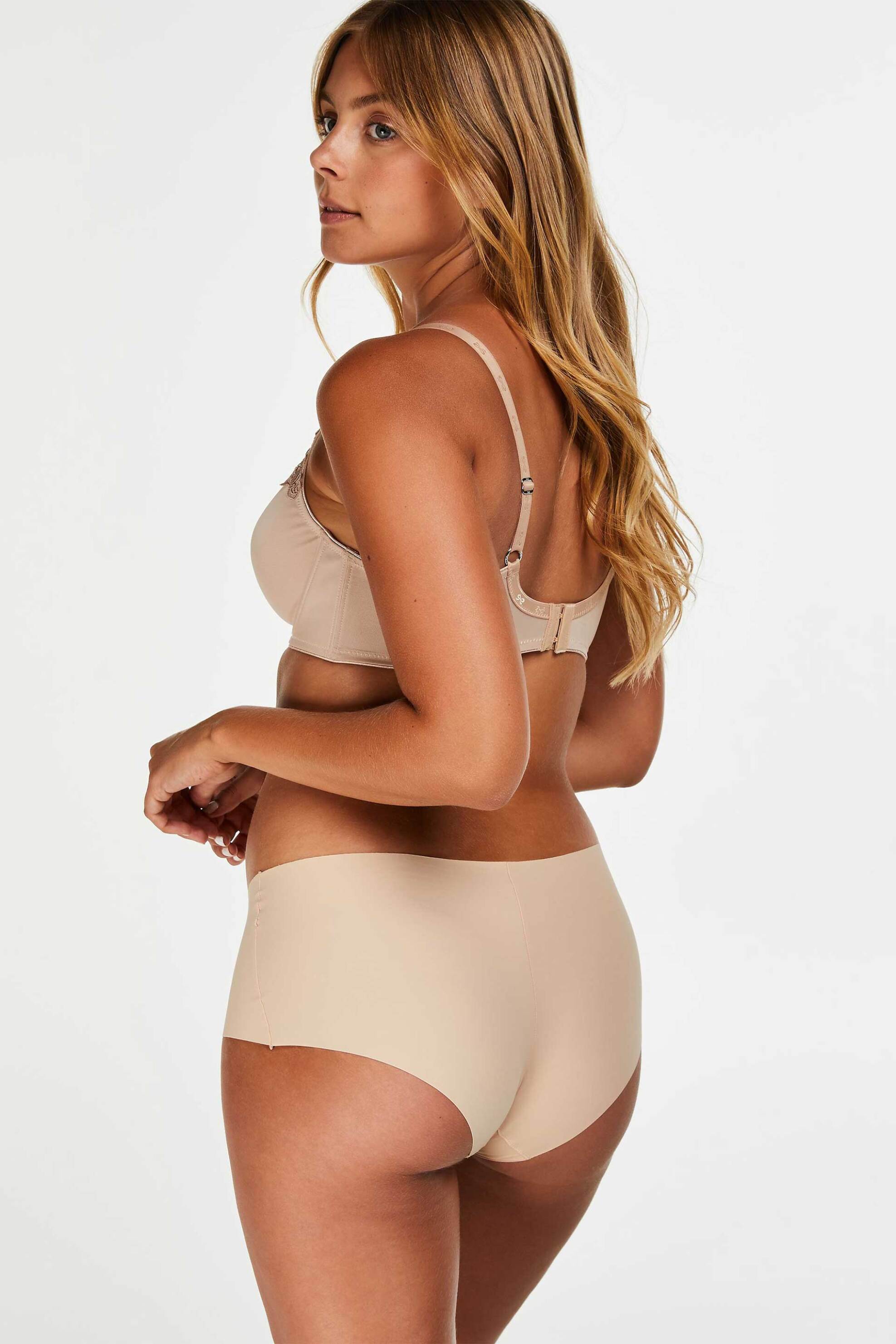 Hunkemöller γυναικείο σλιπ boxer χωρίς ραφές "Invisible" - 163348001 Μπεζ φωτογραφία