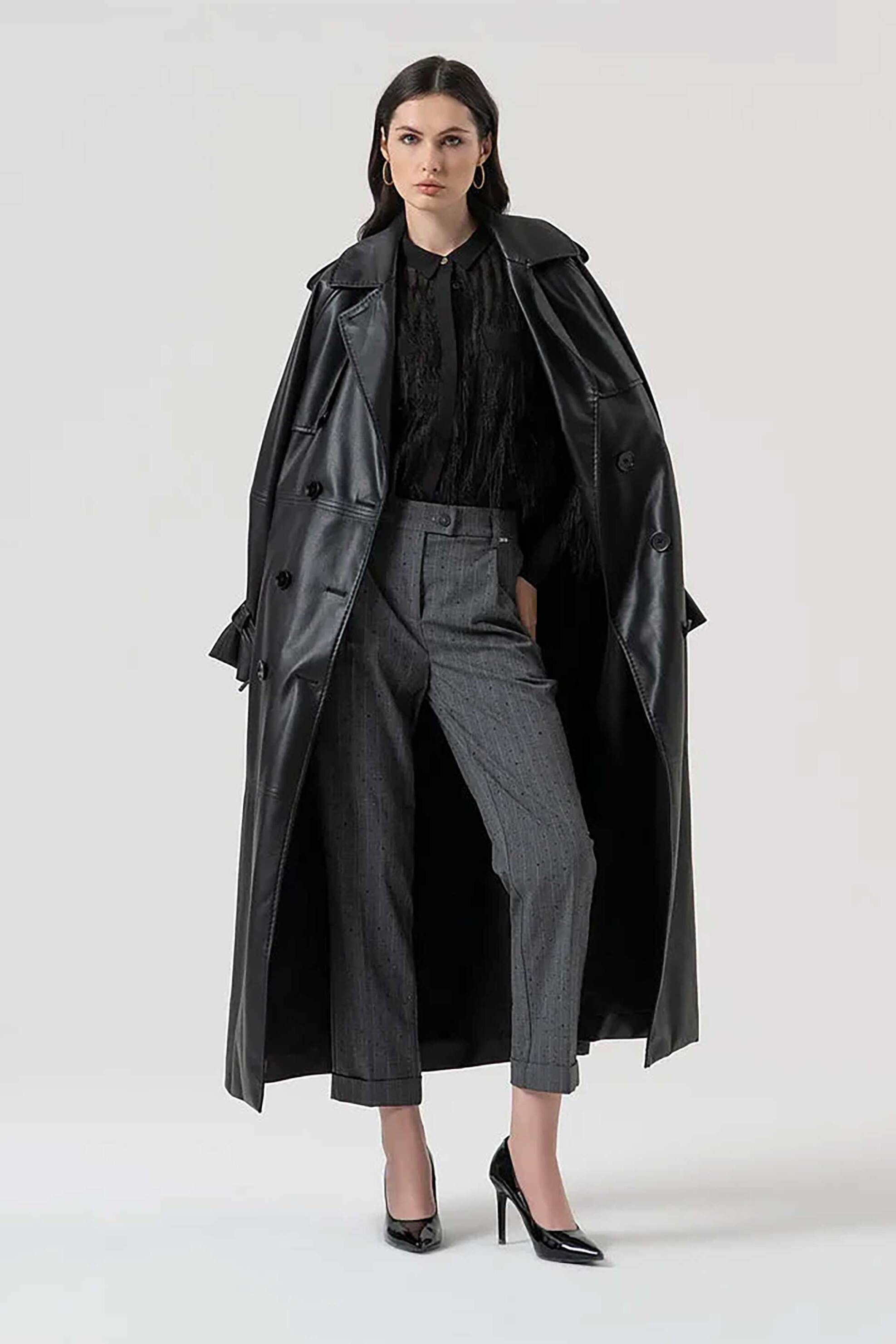 Fracomina γυναικείο πουκάμισο με κρόσσια Regular Fit - FR25WT6018W63001-053 Μαύρο φωτογραφία