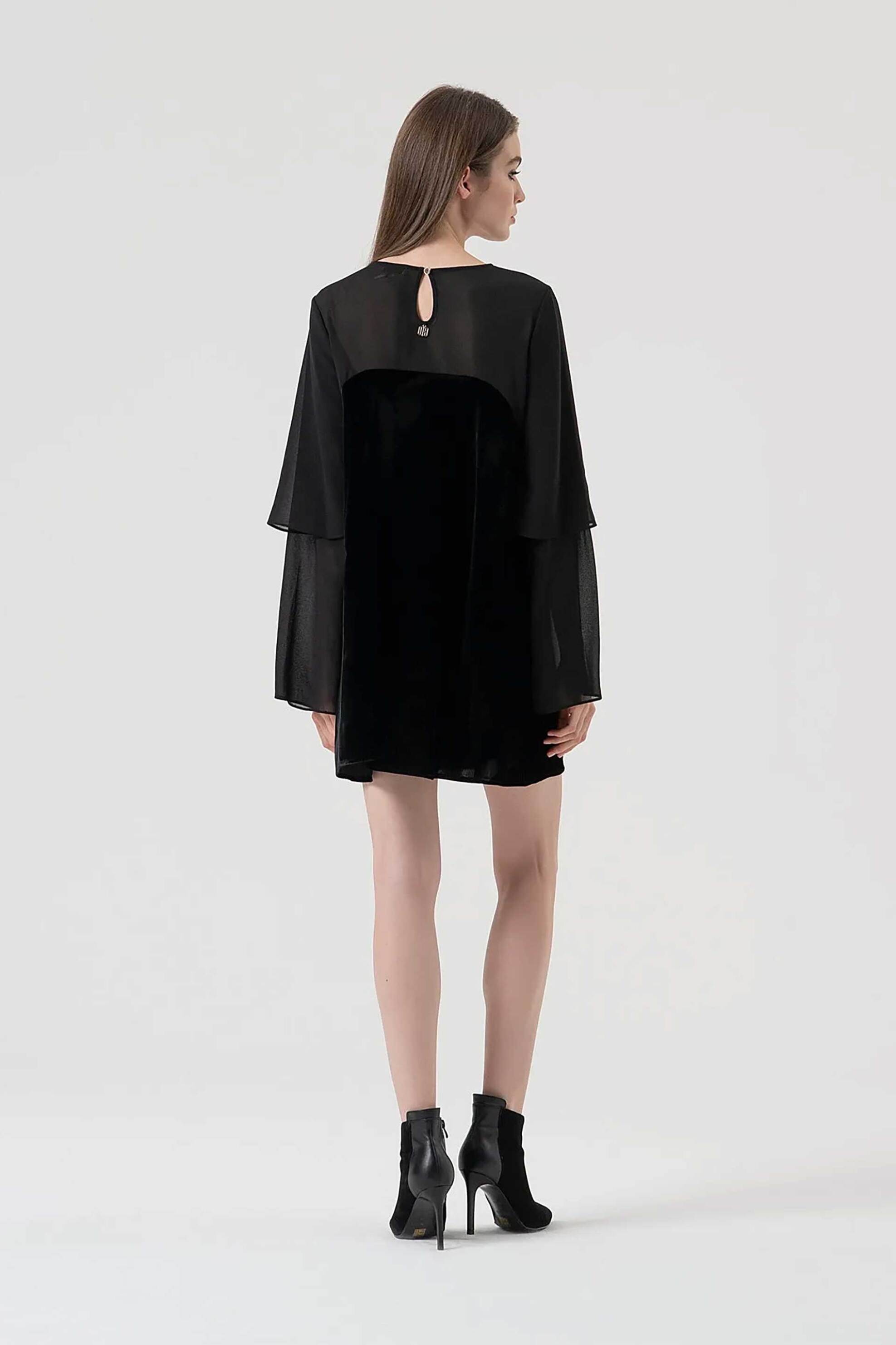 Fracomina γυναικείο mini φόρεμα με διάτρητο σχέδιο σε Α γραμμή - FR25WD1016J48701-053 Μαύρο φωτογραφία