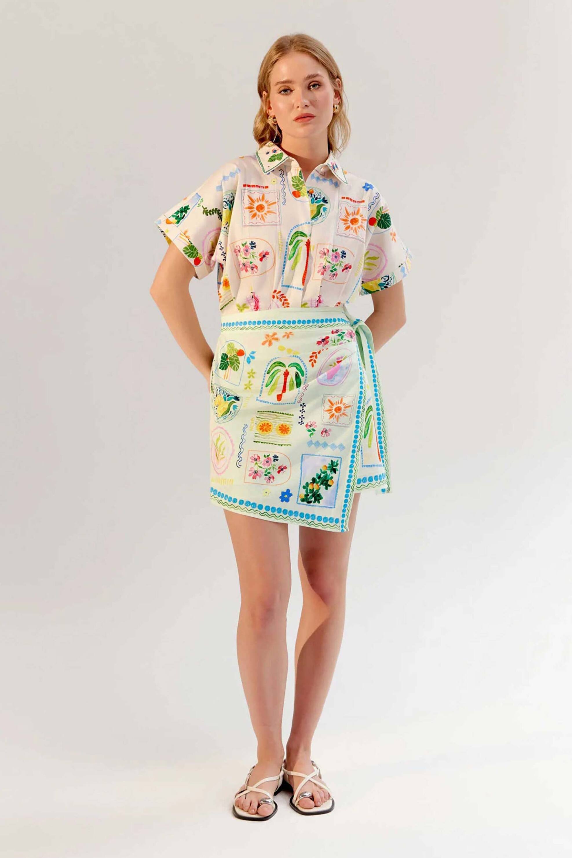 NOIB Noib γυναικείο φόρεμα με all-over print "Kate Mini Postcard" - Kate Mini/SS25 Λευκό