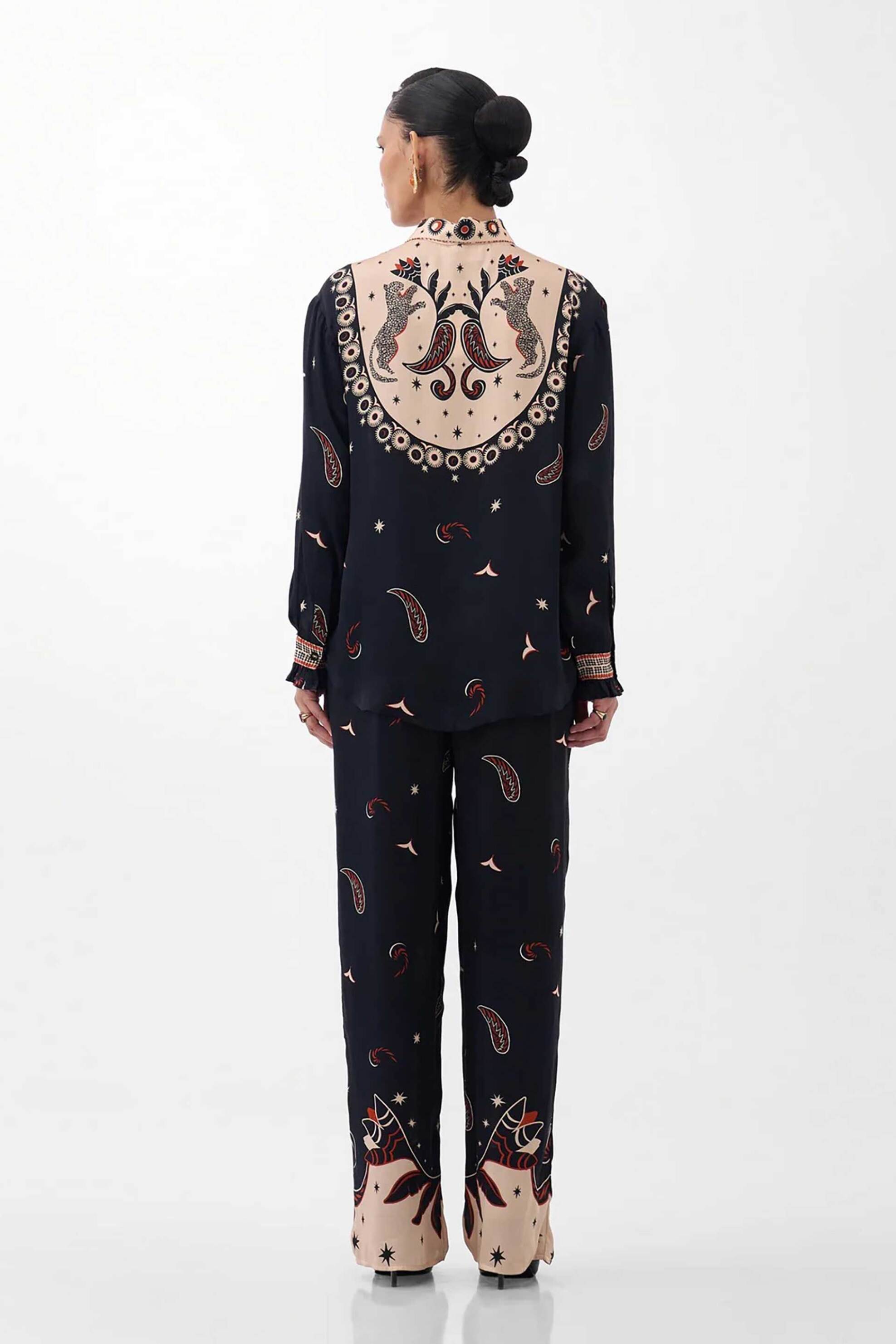 NOIB Noib γυναικείο πουκάμισο με all-over print "Iris Nocturnal Jungle" - Iris Shirt/FW26 Εκρού - 4