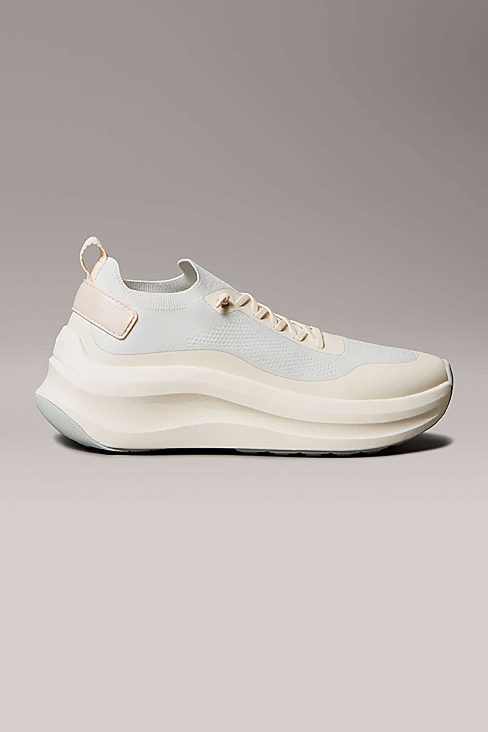 Calvin Klein Jeans γυναικεία sneakers με λογότυπο "Chunky Runner Laceup" - YW0YW02033 Μπεζ