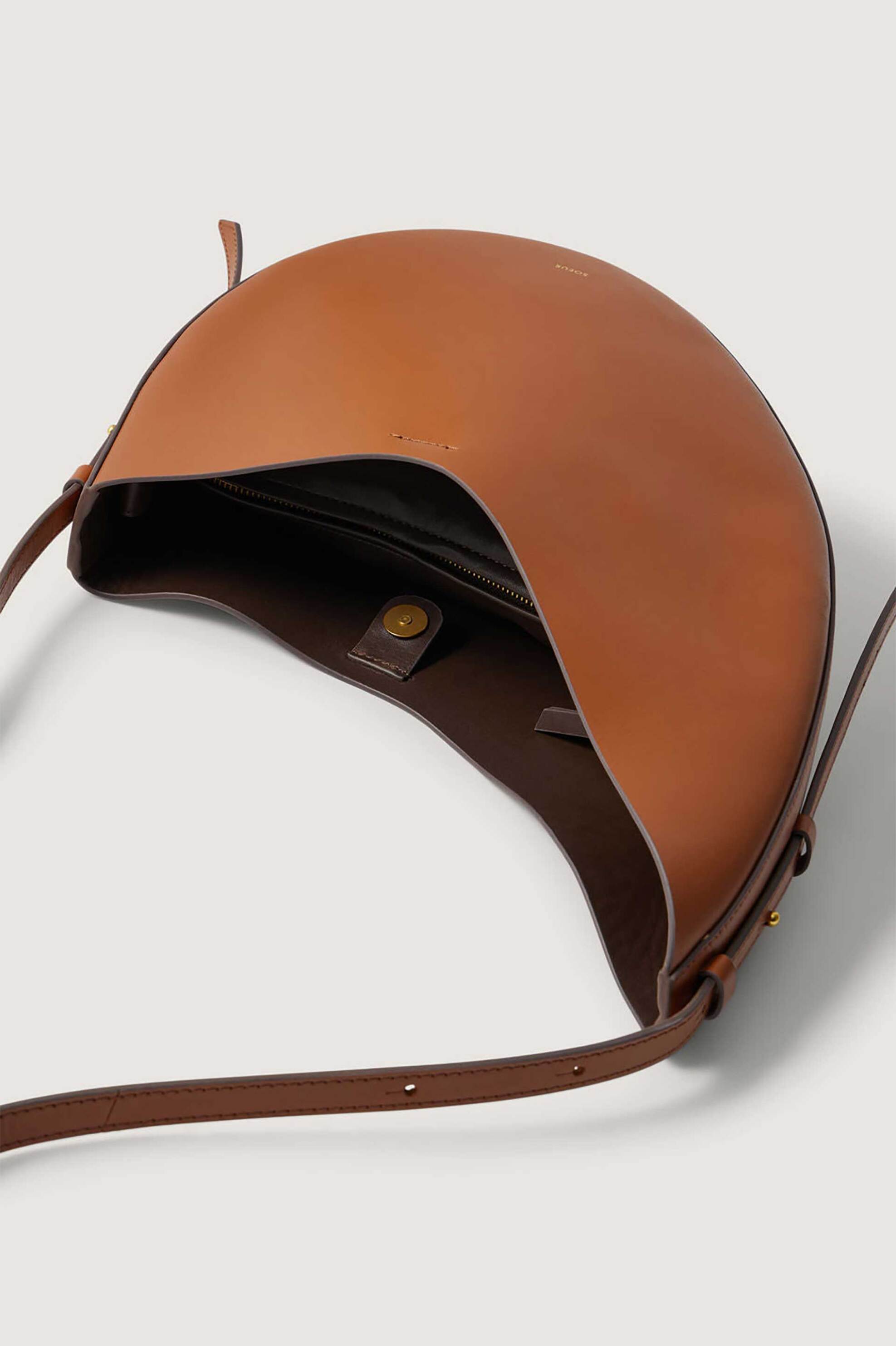 Soeur γυναικεία δερμάτινη τσάντα ώμου "Winona" - SEM1330WINONA Ταμπά φωτογραφία