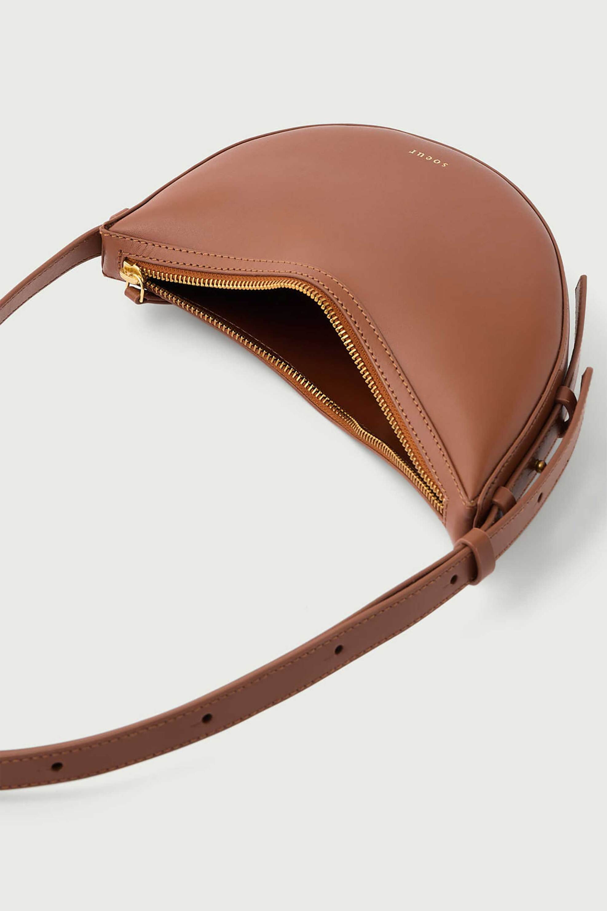 Soeur γυναικεία δερμάτινη τσάντα ώμου "Wino Mini" - SEM1608WINOMINI Ταμπά φωτογραφία