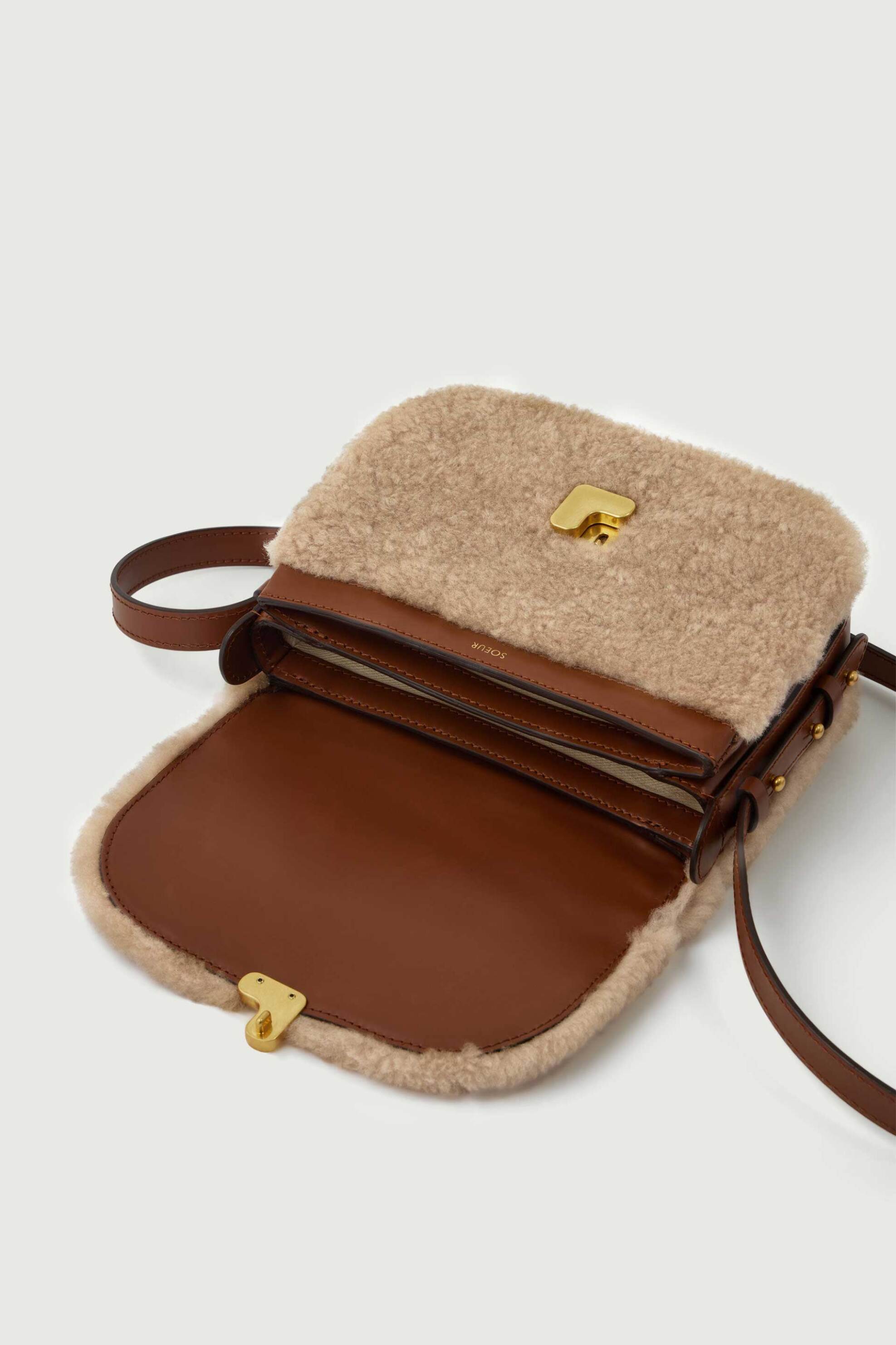 Soeur γυναικεία τσάντα ώμου/crossbody μπουκλέ "Bellissima Mini" - SEM1514BELLIMIN Μπεζ φωτογραφία