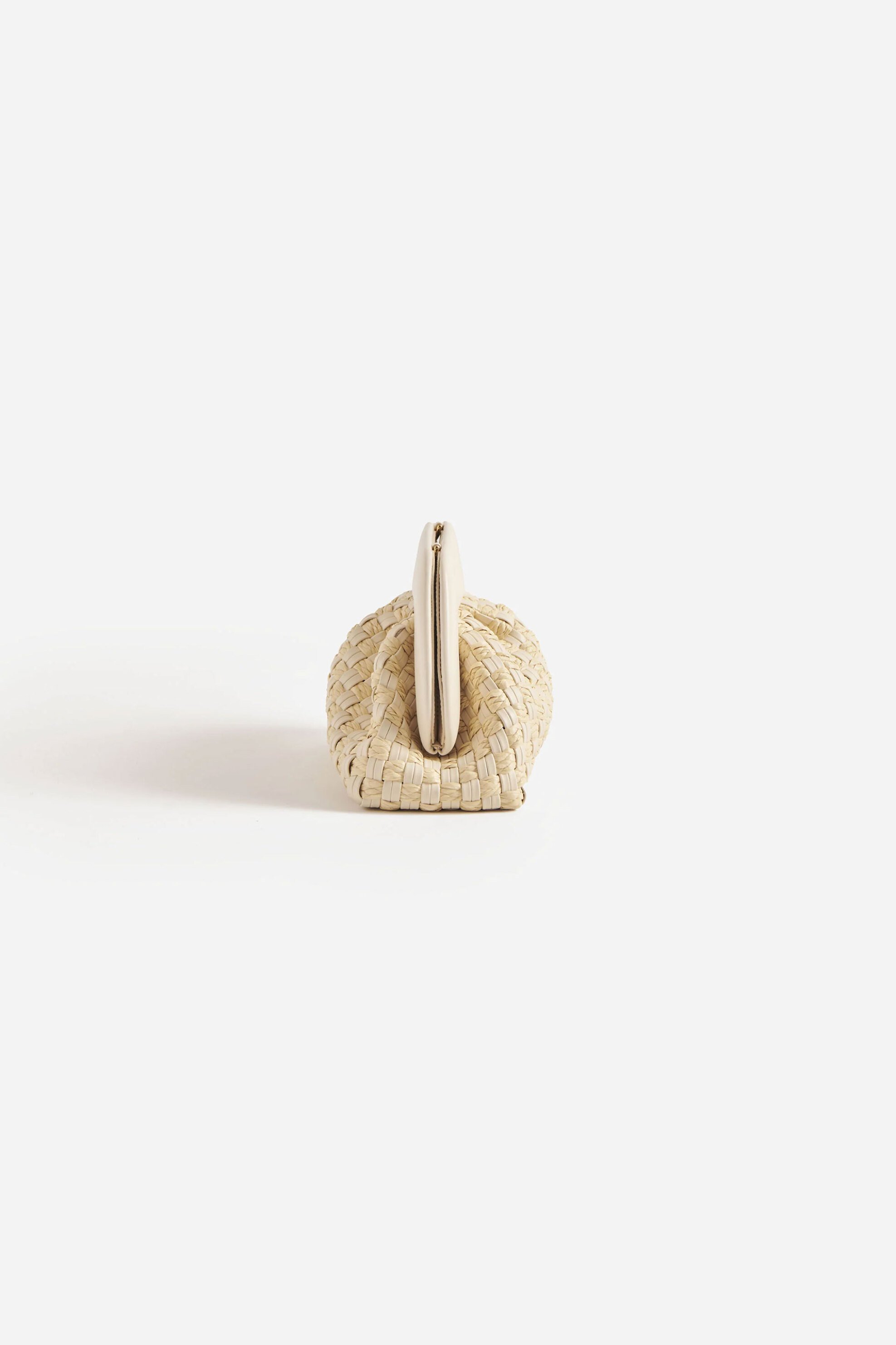THEMOIRè Themoirè γυναικείο τσαντάκι clutch vegan με λεπτό πλεκτό σχέδιο από raffia "Tia" - TMSS25TMWP81 Μπεζ - 3