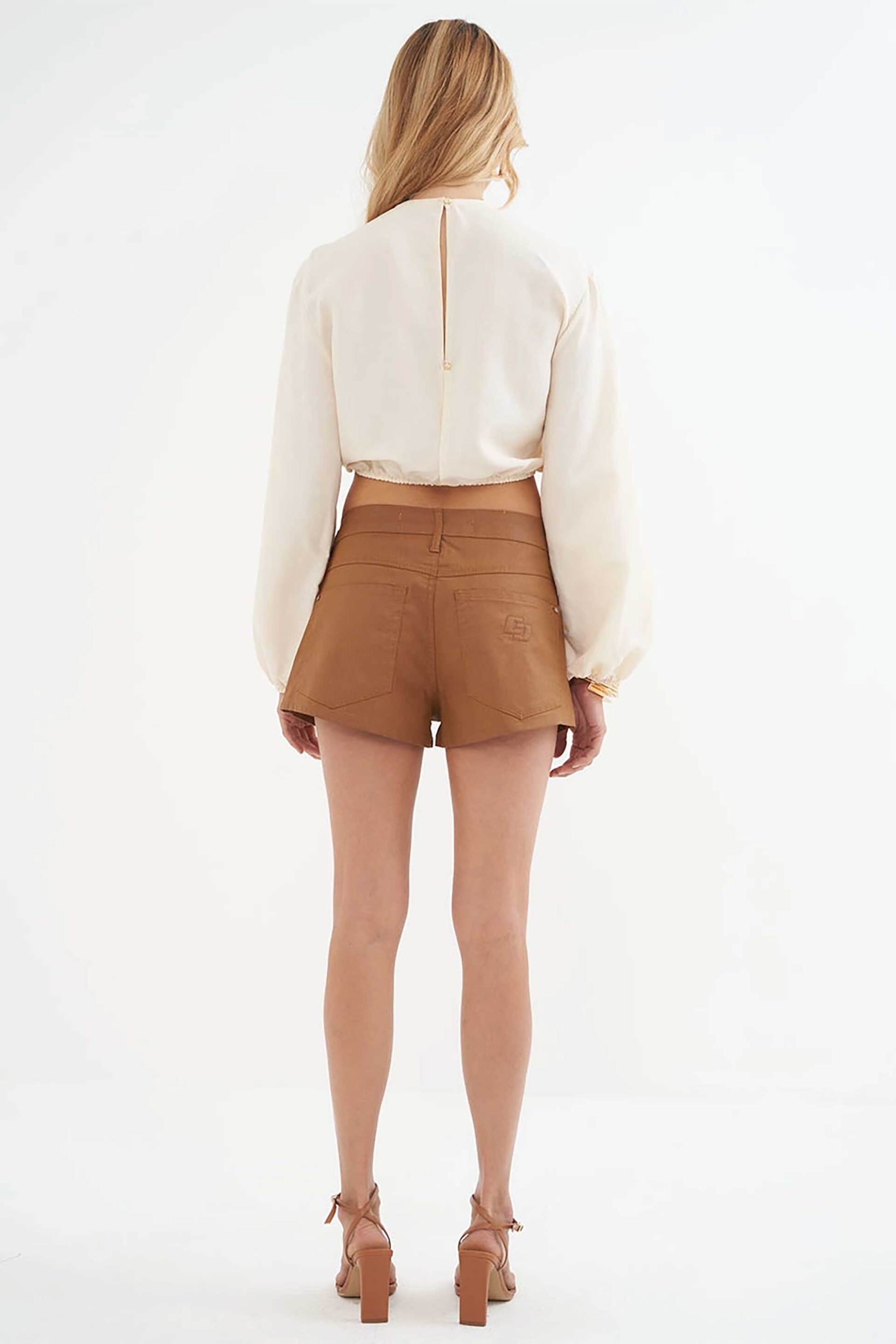 COLCCI Colcci γυναικεία λινή μπλούζα με σούρα μπροστά cropped - 036.01.23974 Μπεζ - 2