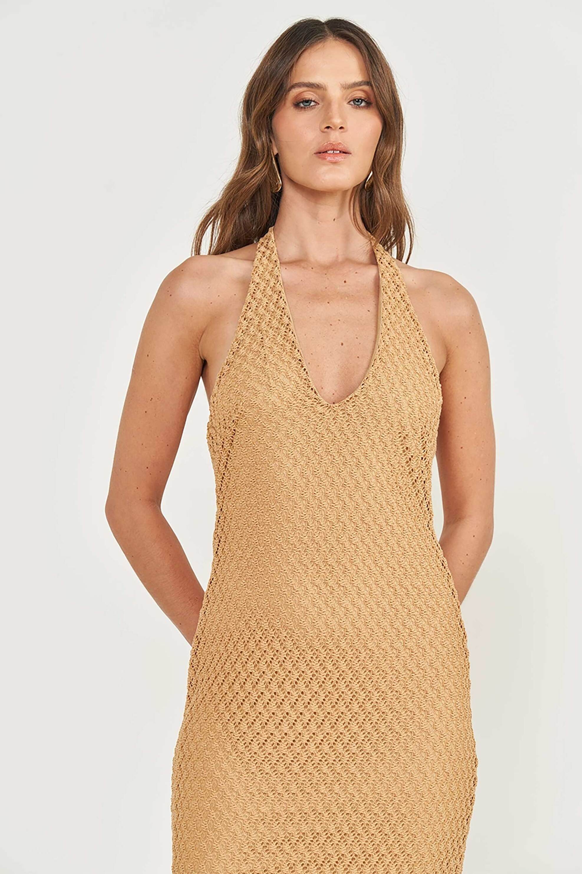COLCCI Colcci γυναικείο midi αμάνικο φόρεμα με διάτρητο σχέδιο - 044.01.14531 Μπεζ - 2