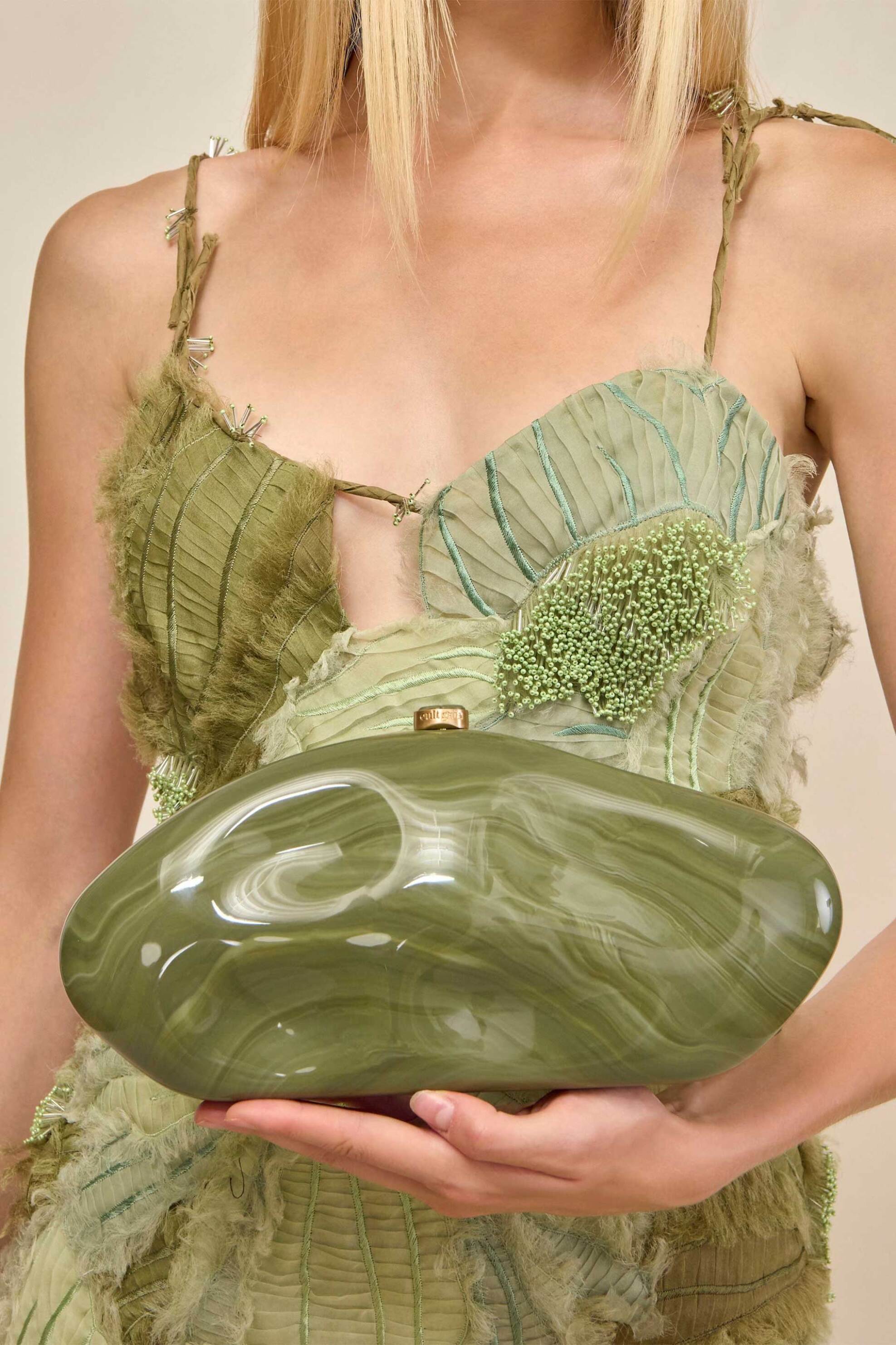 Cult Gaia γυναικείο clutch με marble effect "The Caldera Clutch" - CL3054AC3233-RML Πράσινο φωτογραφία