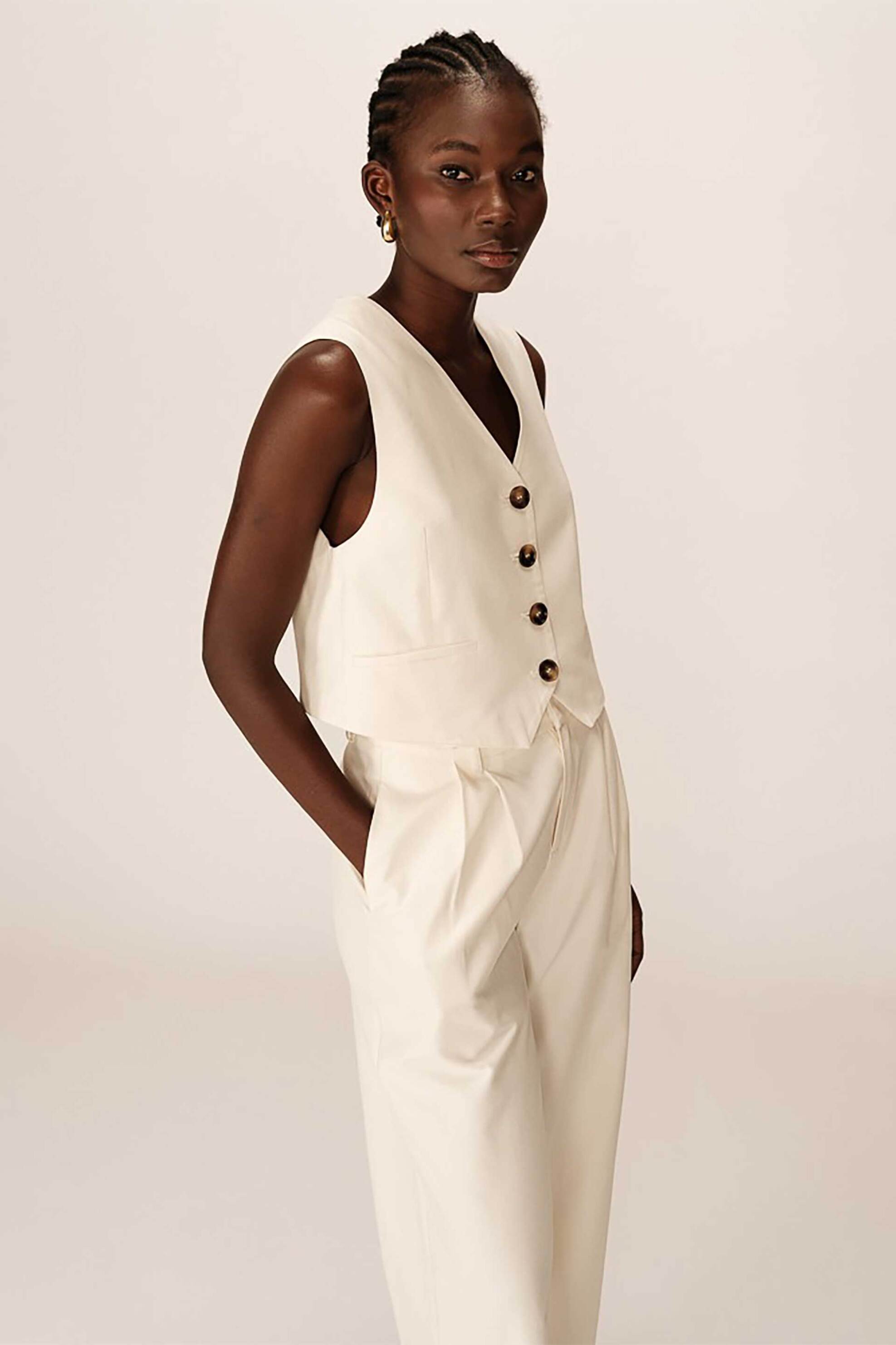 Grace & Mila γυναικείο γιλέκο μονόχρωμο "Penn" - PENN_12980/SS25 Εκρού φωτογραφία
