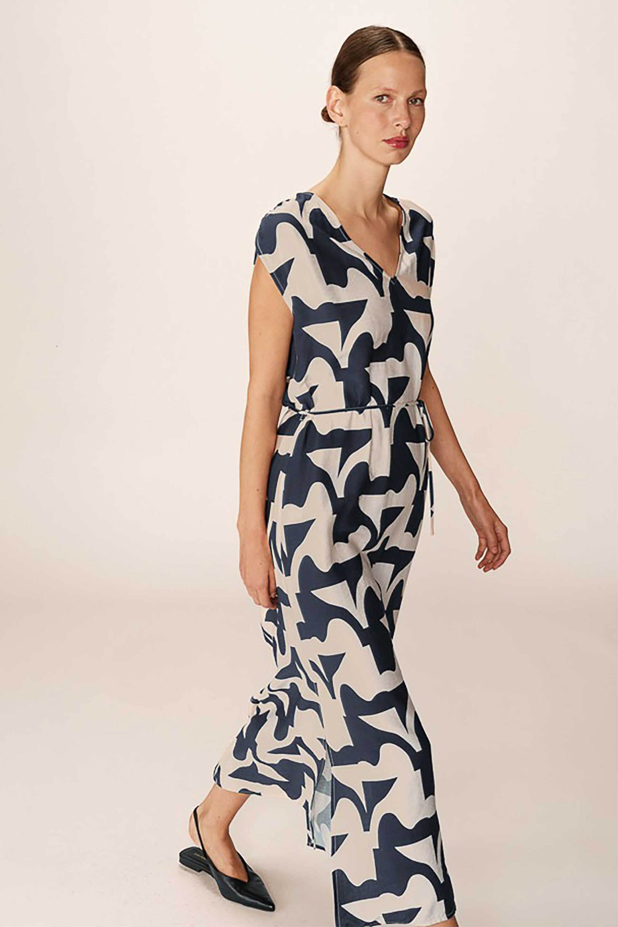 Grace & Mila γυναικείο midi φόρεμα με all-over print "Pensee" - PENSEE_13127/SS25 Μπλε φωτογραφία