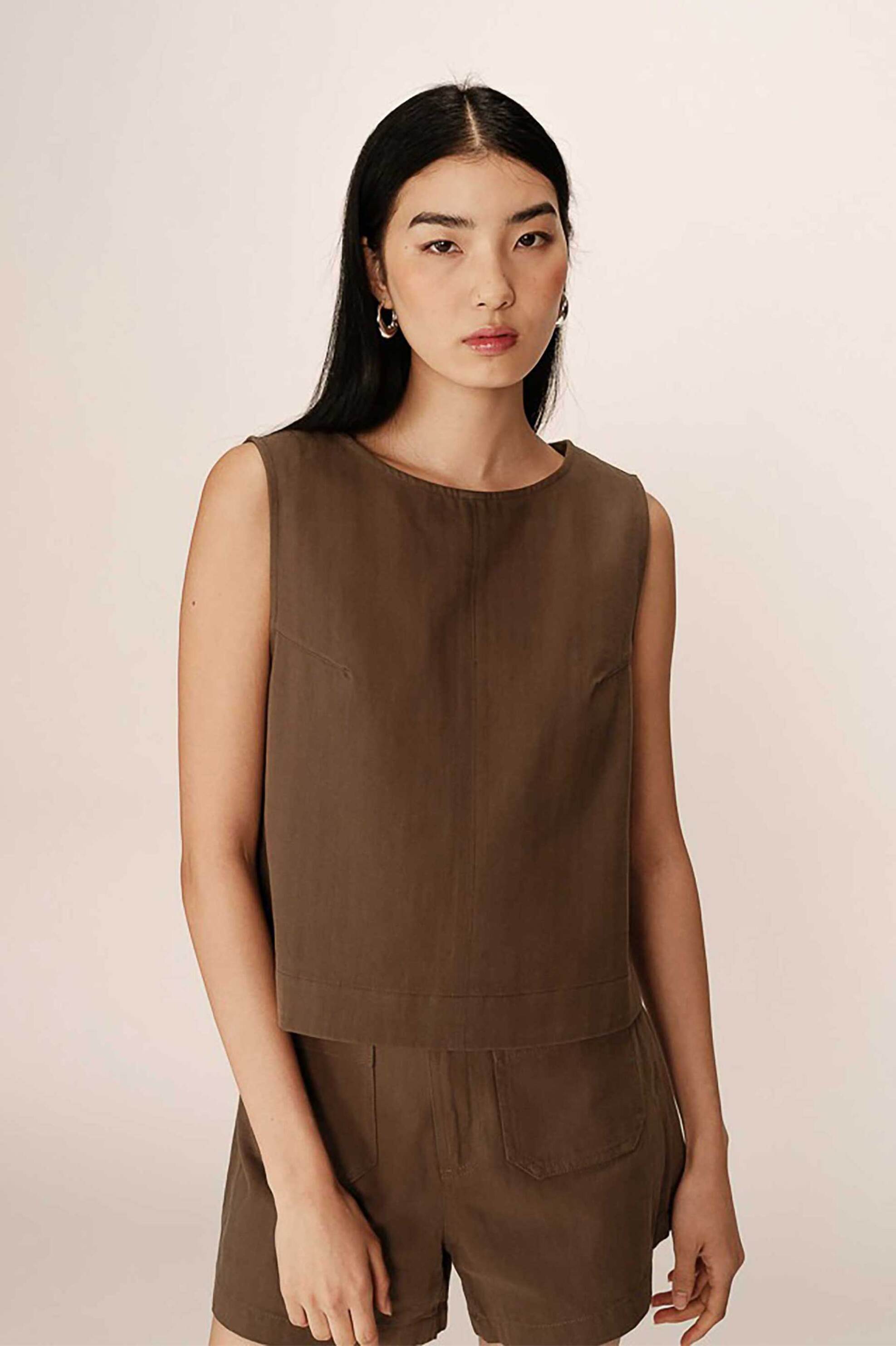 GRACE & MILA Grace & Mila γυναικείο τοπ αμάνικο "Pepino" - PEPINO_12943/SS25 Χακί