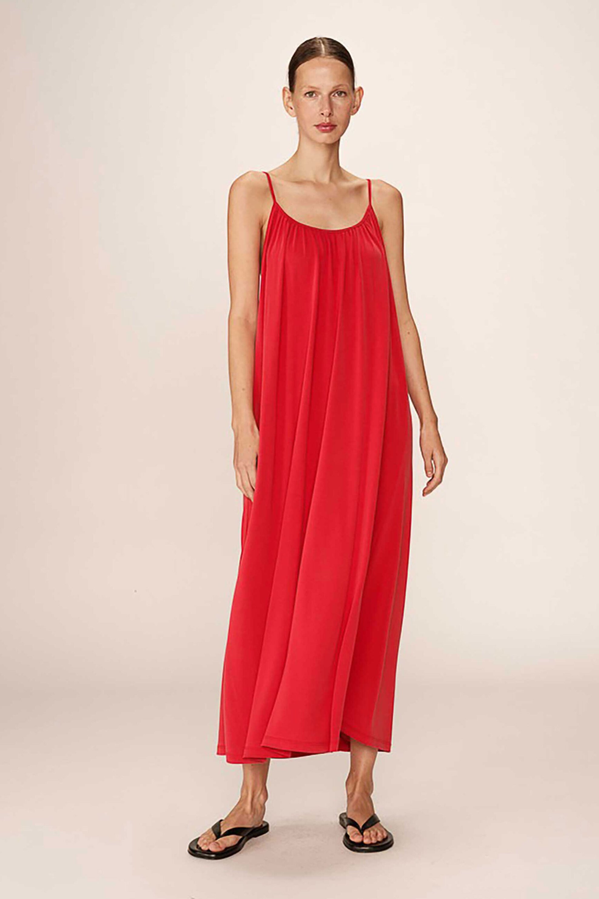 GRACE & MILA Grace & Mila γυναικείο midi φόρεμα μoνόχρωμο "Pivoine" - PIVOINE_13119/SS25 Κόκκινο