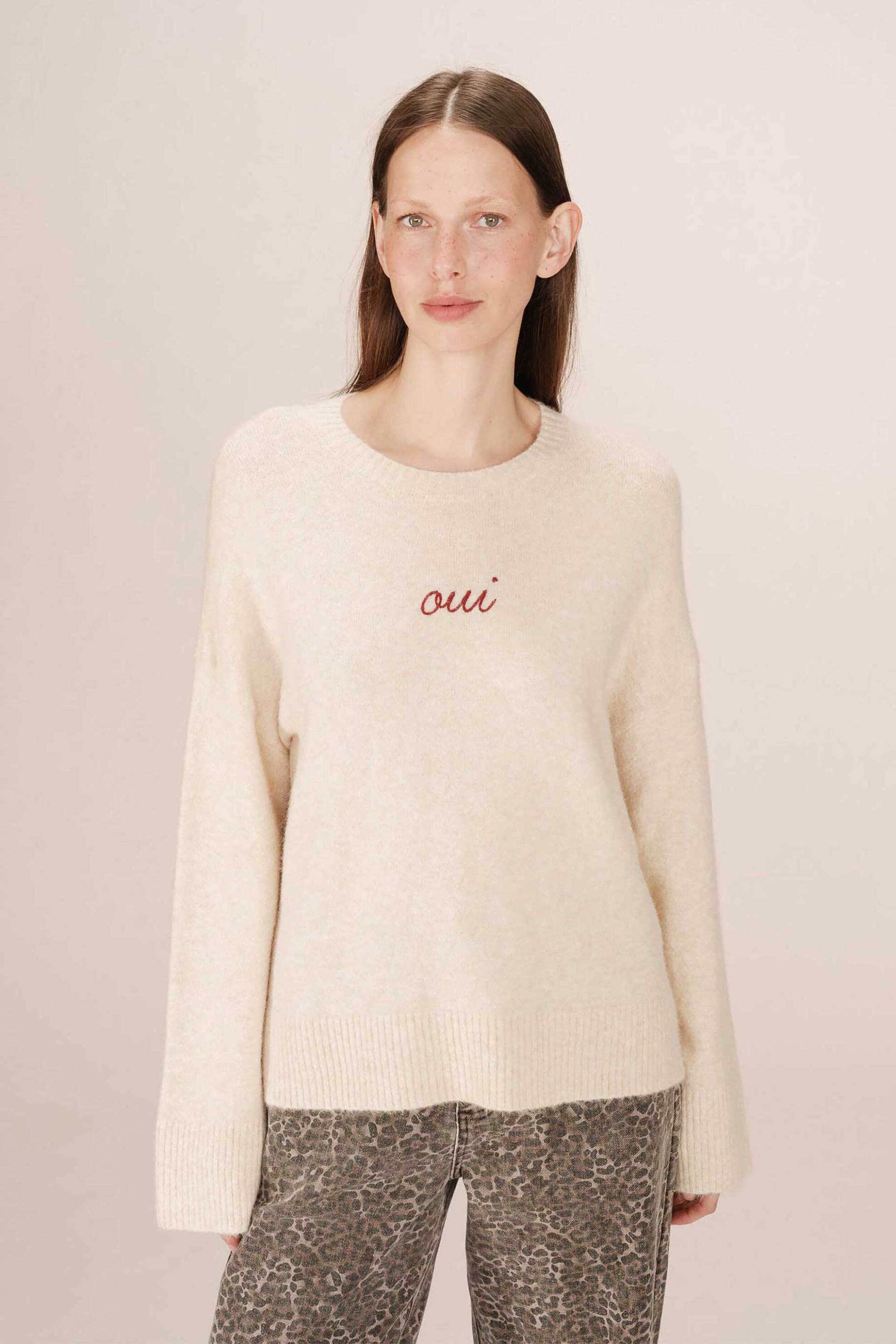 Grace & Mila γυναικεία πλεκτή μπλούζα με κέντημα "Saints" - SAINTS/FW25 Μπορντό