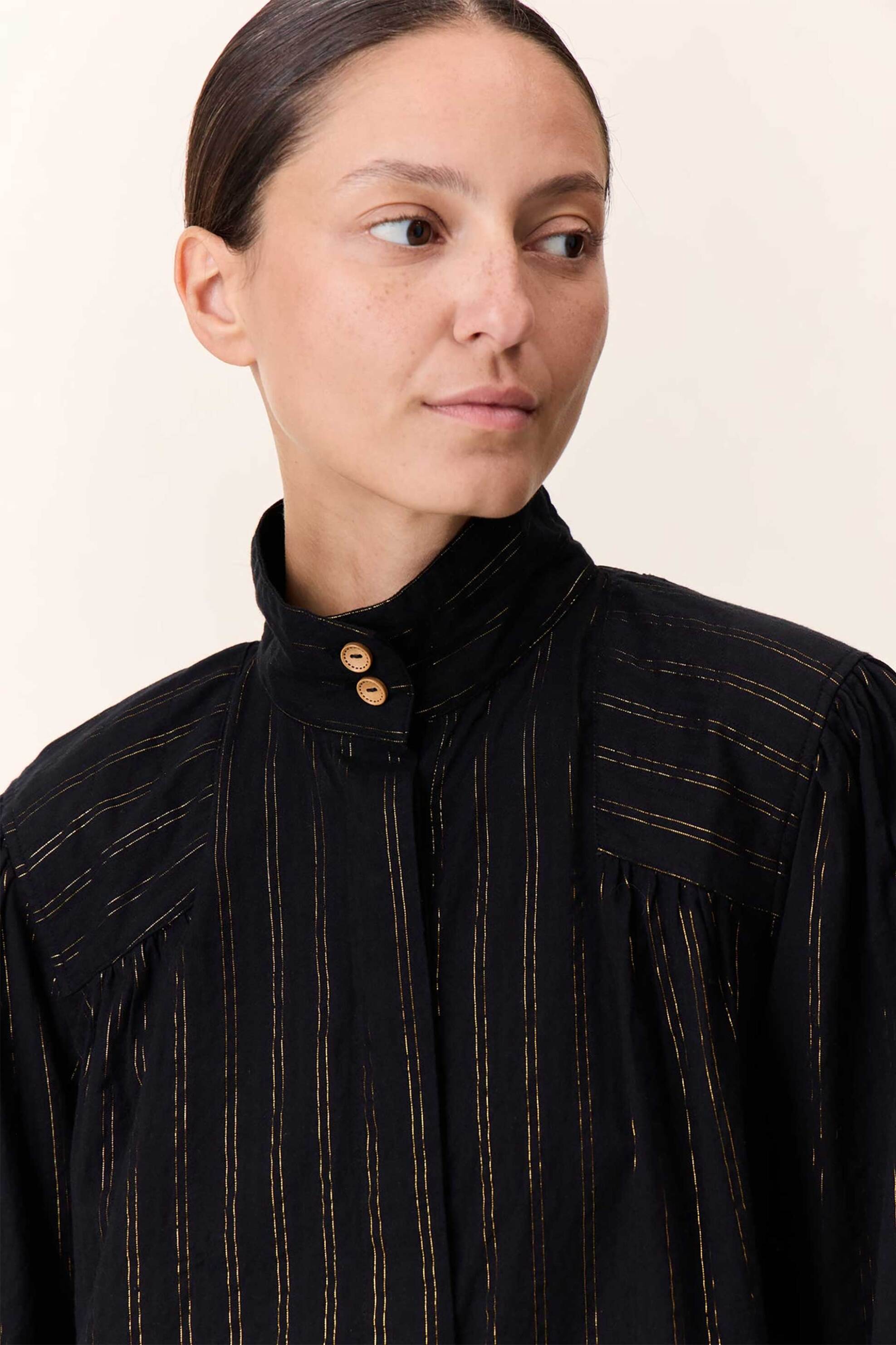 Leon & Harper γυναικείo πουκάμισο με χρυσές λεπτομέρειες "Chana" - Chana TCL09 Strp Μαύρο φωτογραφία
